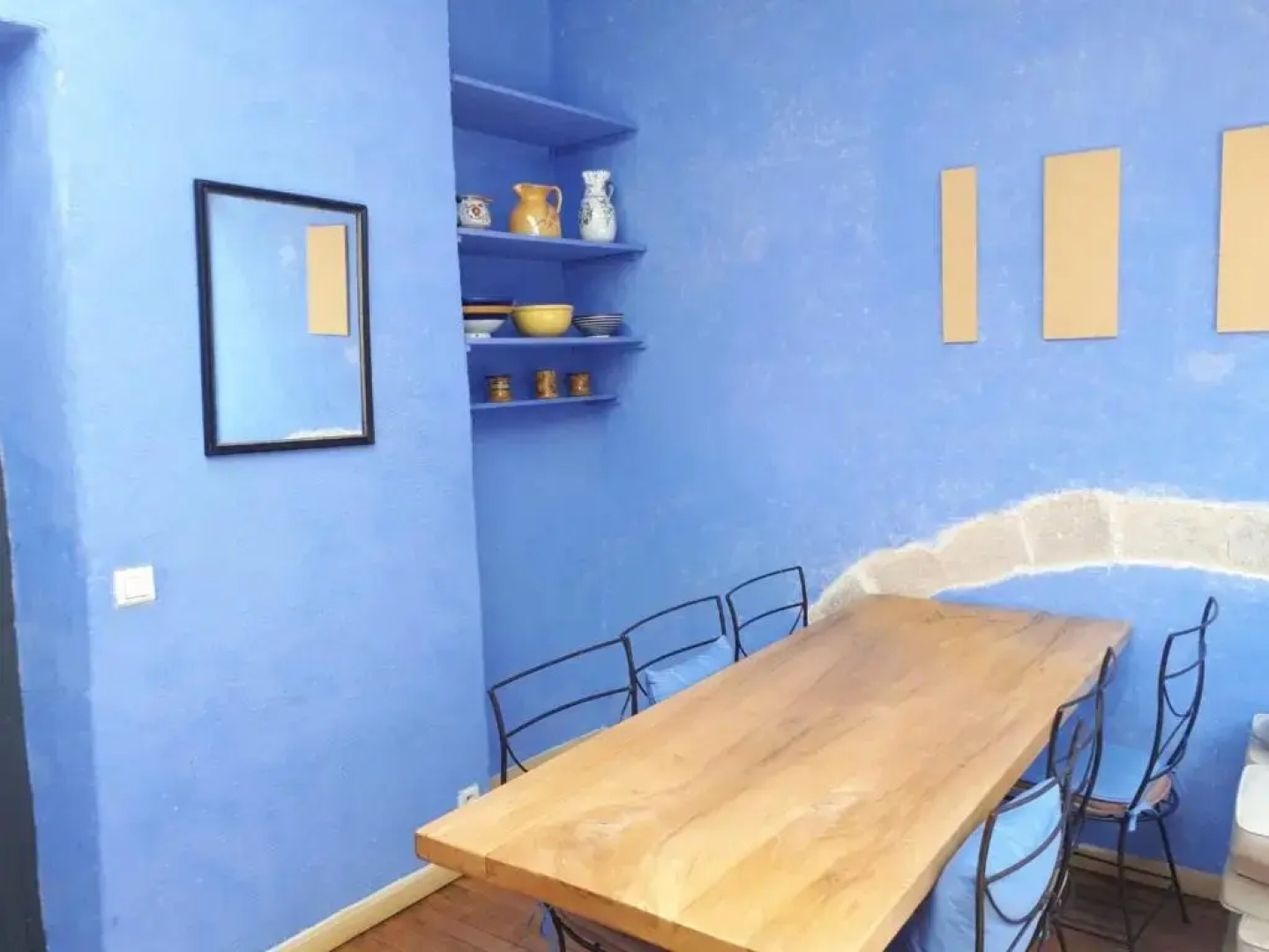 Appartement au coeur du village- Ref12