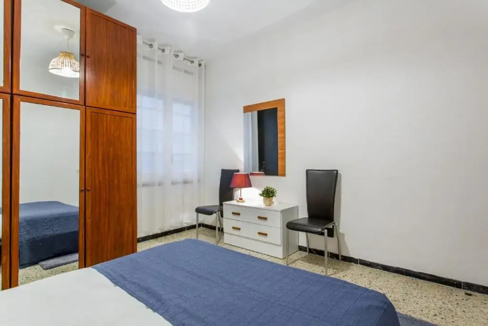 Barcelona coast apartment - only 5 minutes to the beach