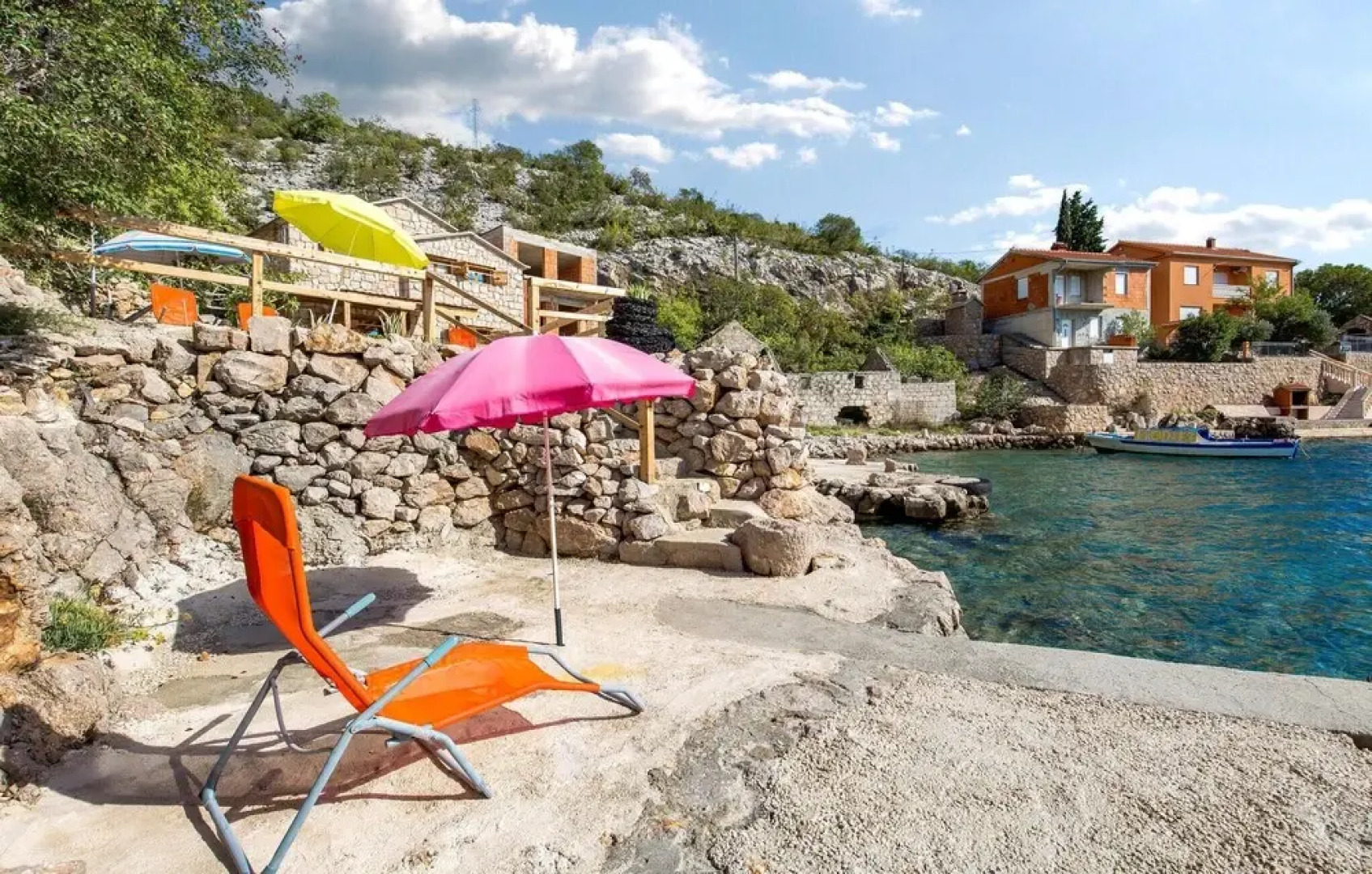 Beautiful Home in Lukovo Sugarje With 3 Bedrooms and Wifi