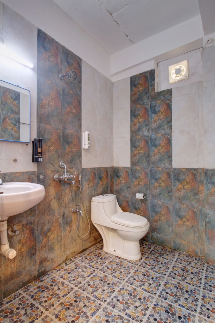 Hotel Pleasure Inn near Turtle Beach- Morjim