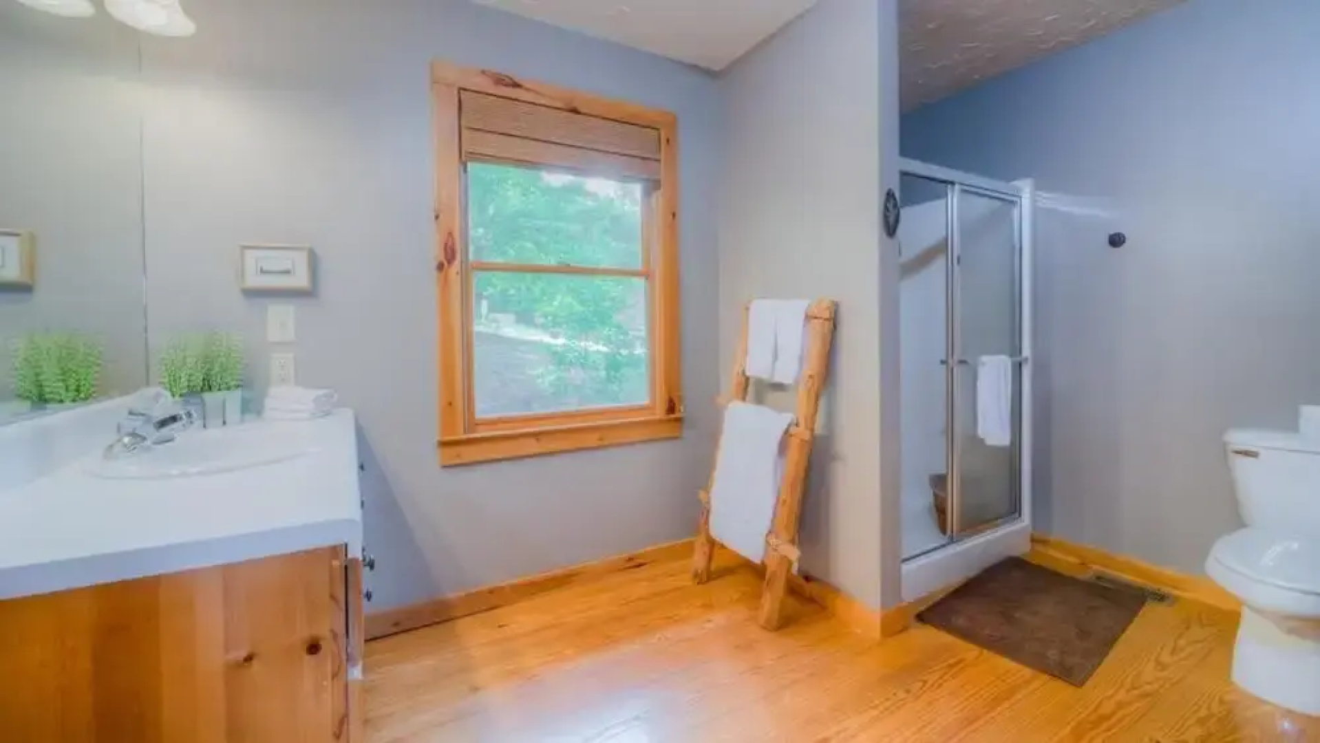 Blue Chase Lodge by Escape to Blue Ridge
