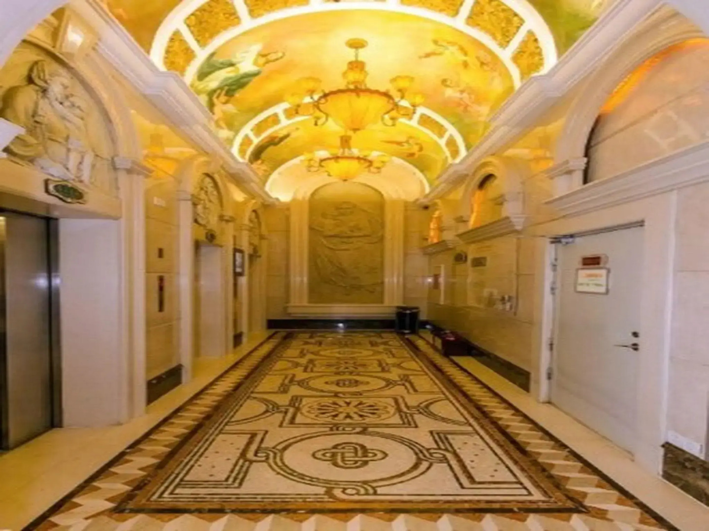 Vienna International Hotel Shenzhen North Station Branch