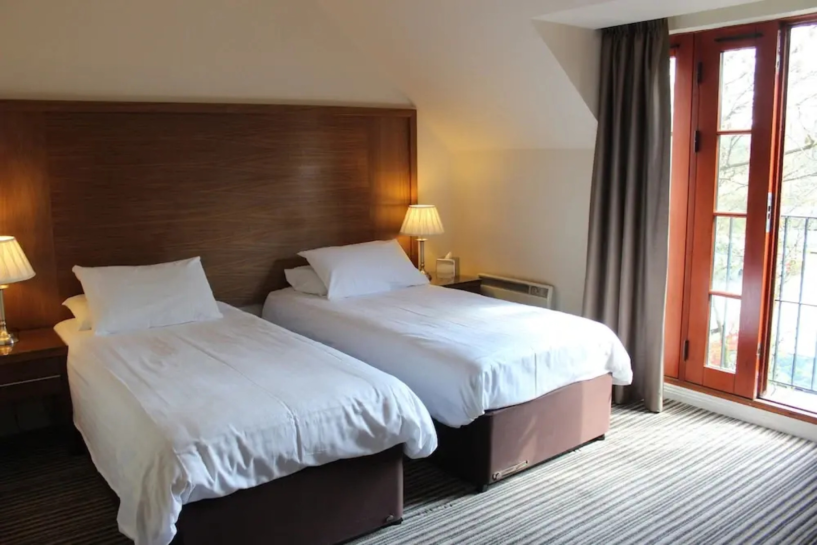 Beancross Restaurant And Hotel