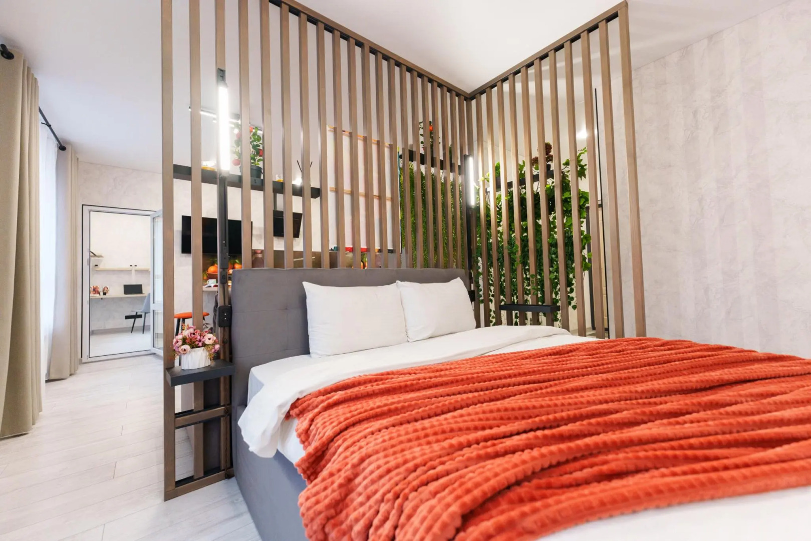 KluchnikOFF (КлючникОФФ) на проспекте Масленникова 14А корпус 1