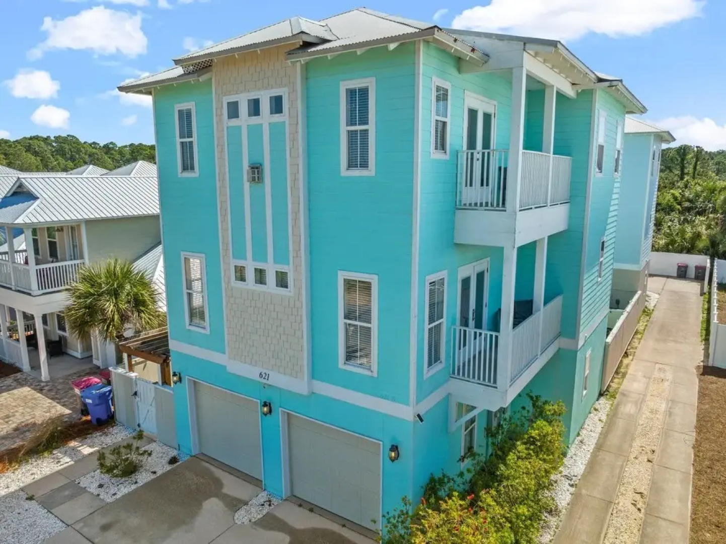 621 Lyndell Ln Unit B Aqua House