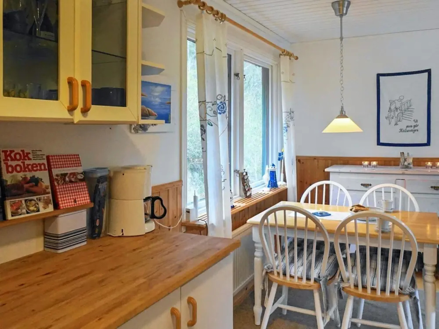 6 Person Holiday Home in Skärhamn