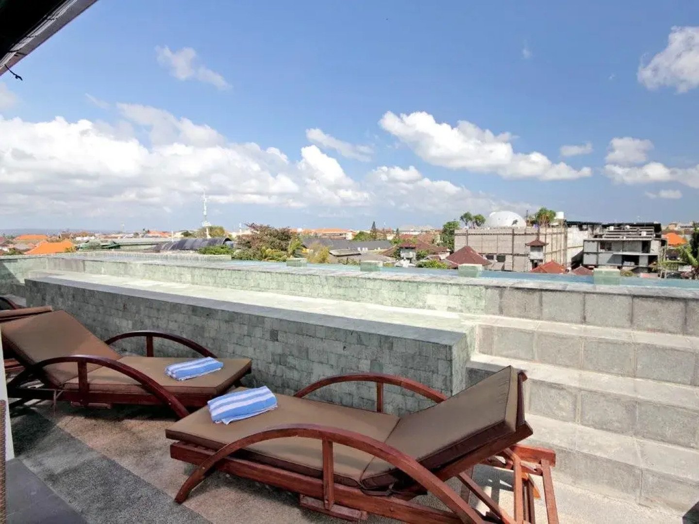 The Kanjeng Hotel Legian