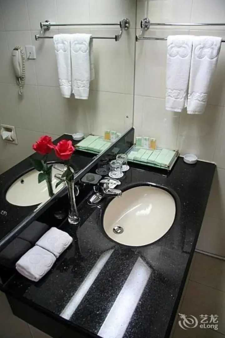 Chengde Wenguan Hotel