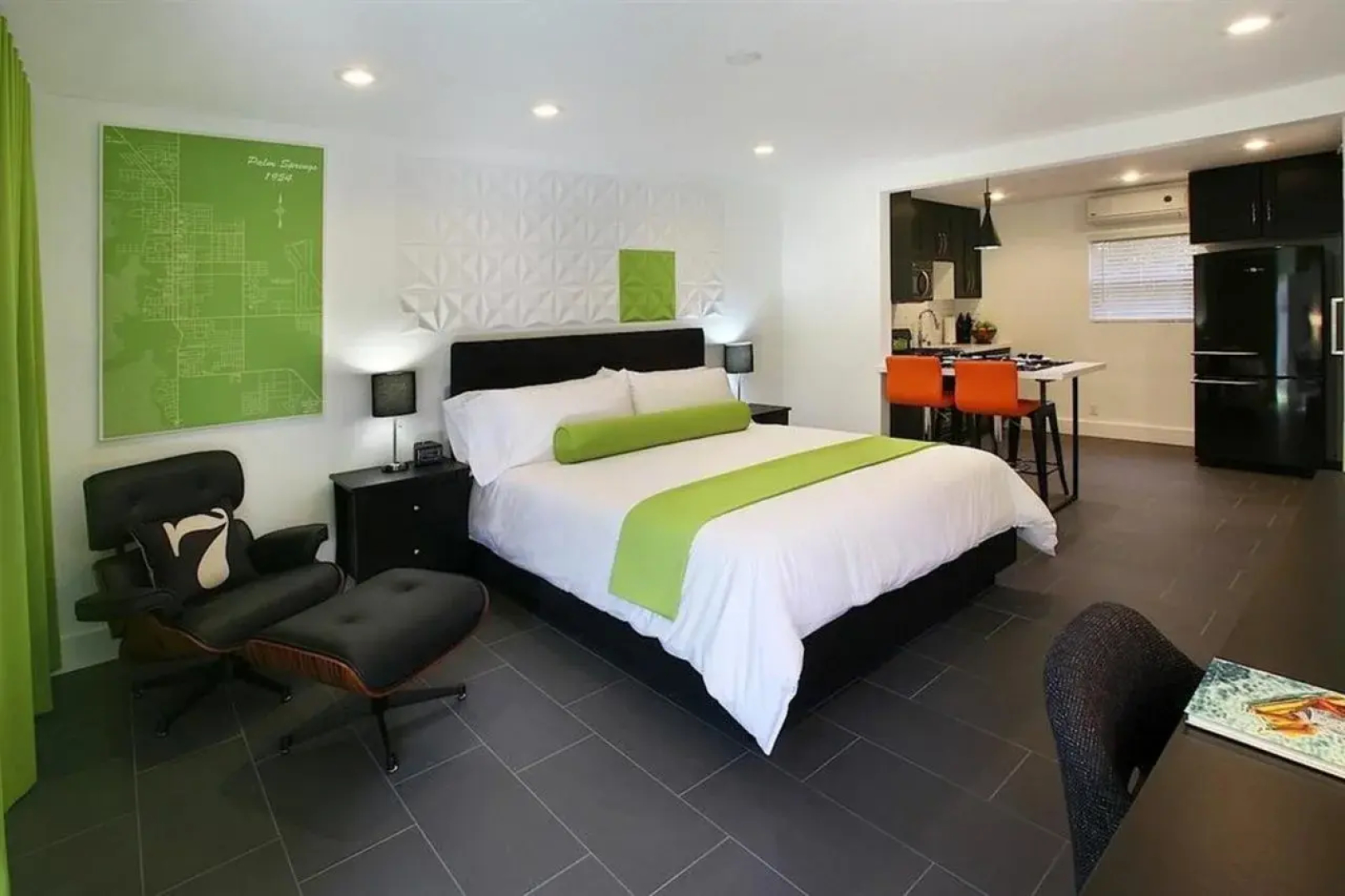 7 Springs Inn & Suites