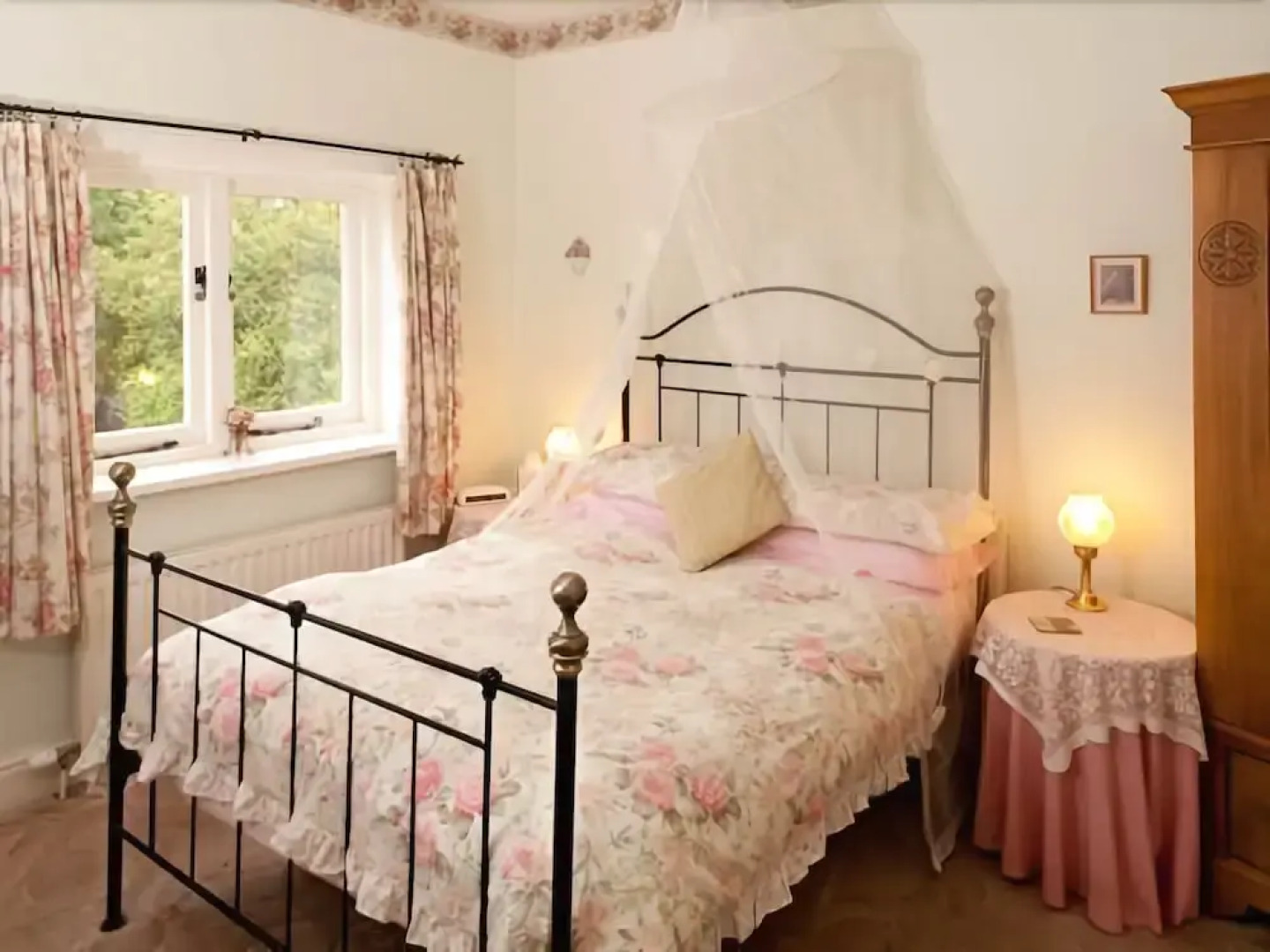 Yew Tree House - B&B