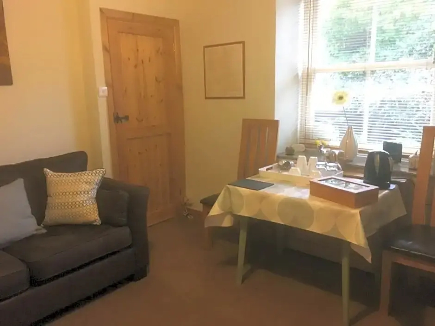 Garth Engan Private Self Contained B&B with Garden Area