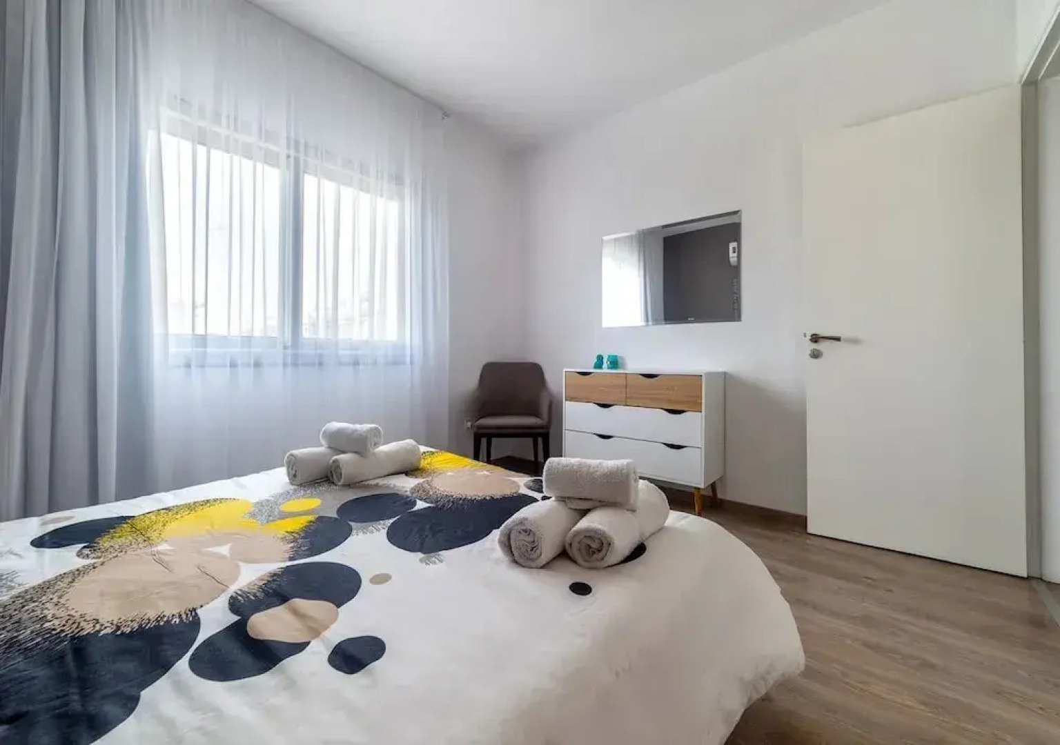 Pebble Beach Holiday Apartments