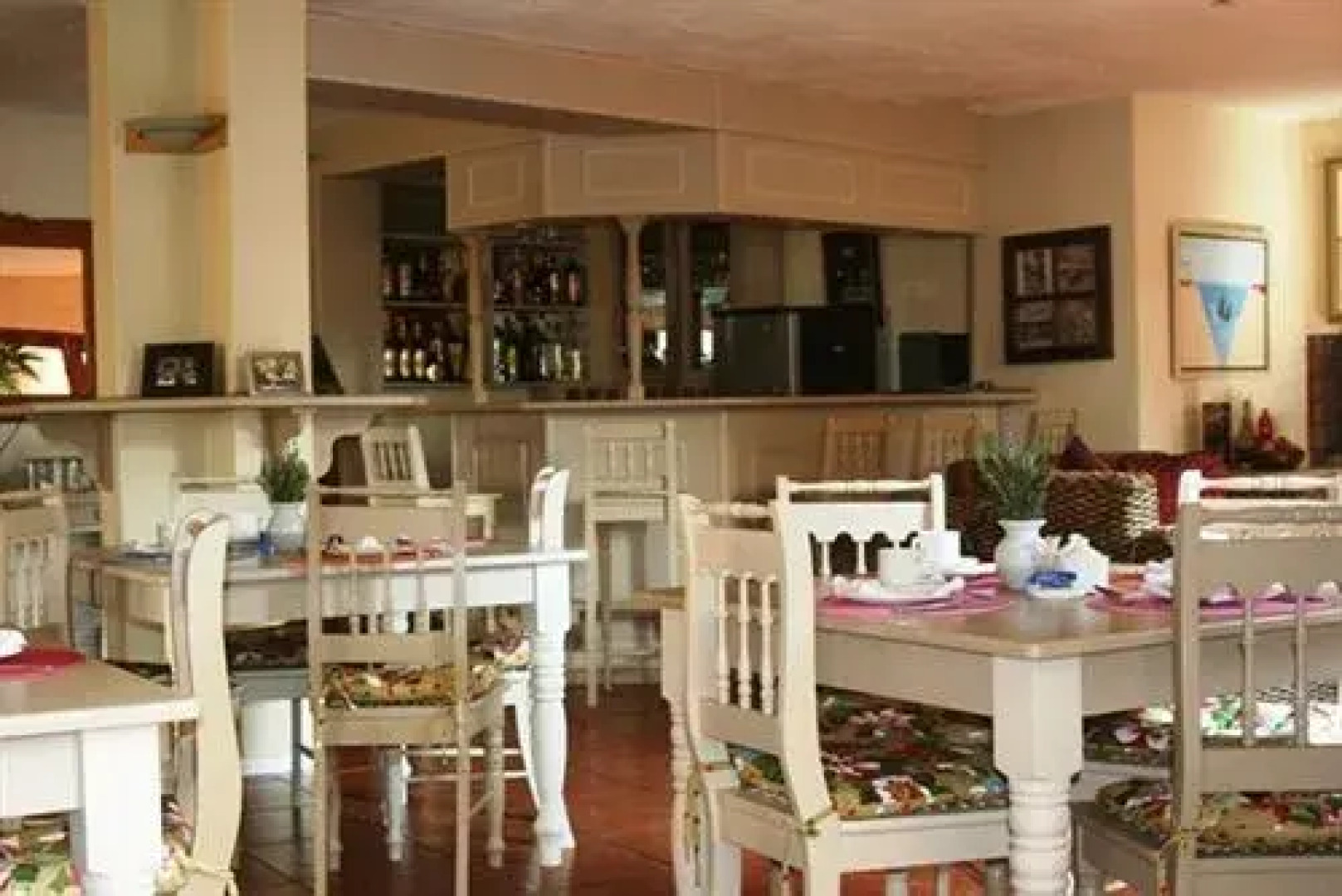 Edward Charles Manor