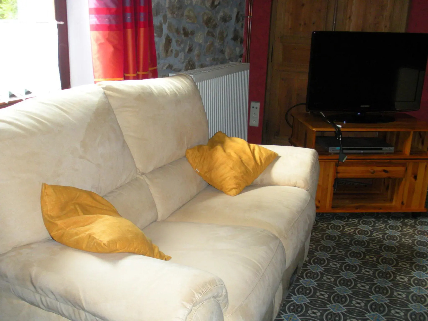 Ideal Cottage for Family & Friends Holiday - Calm in the Midst of Nature