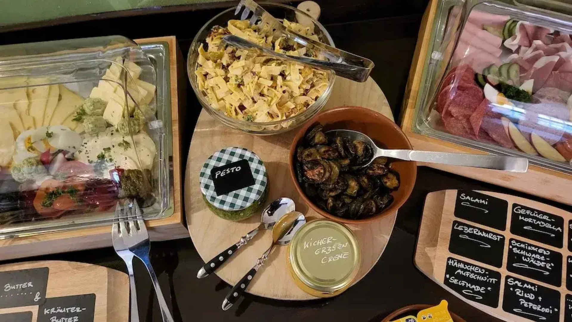 Pension Zur Neuenburg