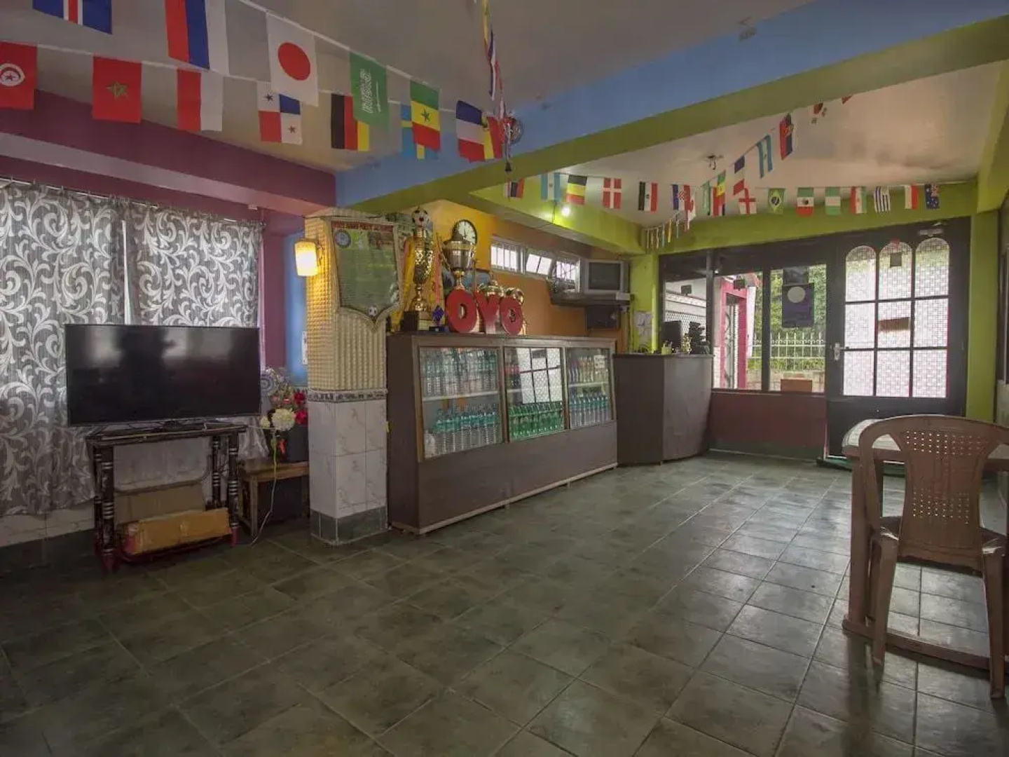 OYO 18904 Atithi Guest House