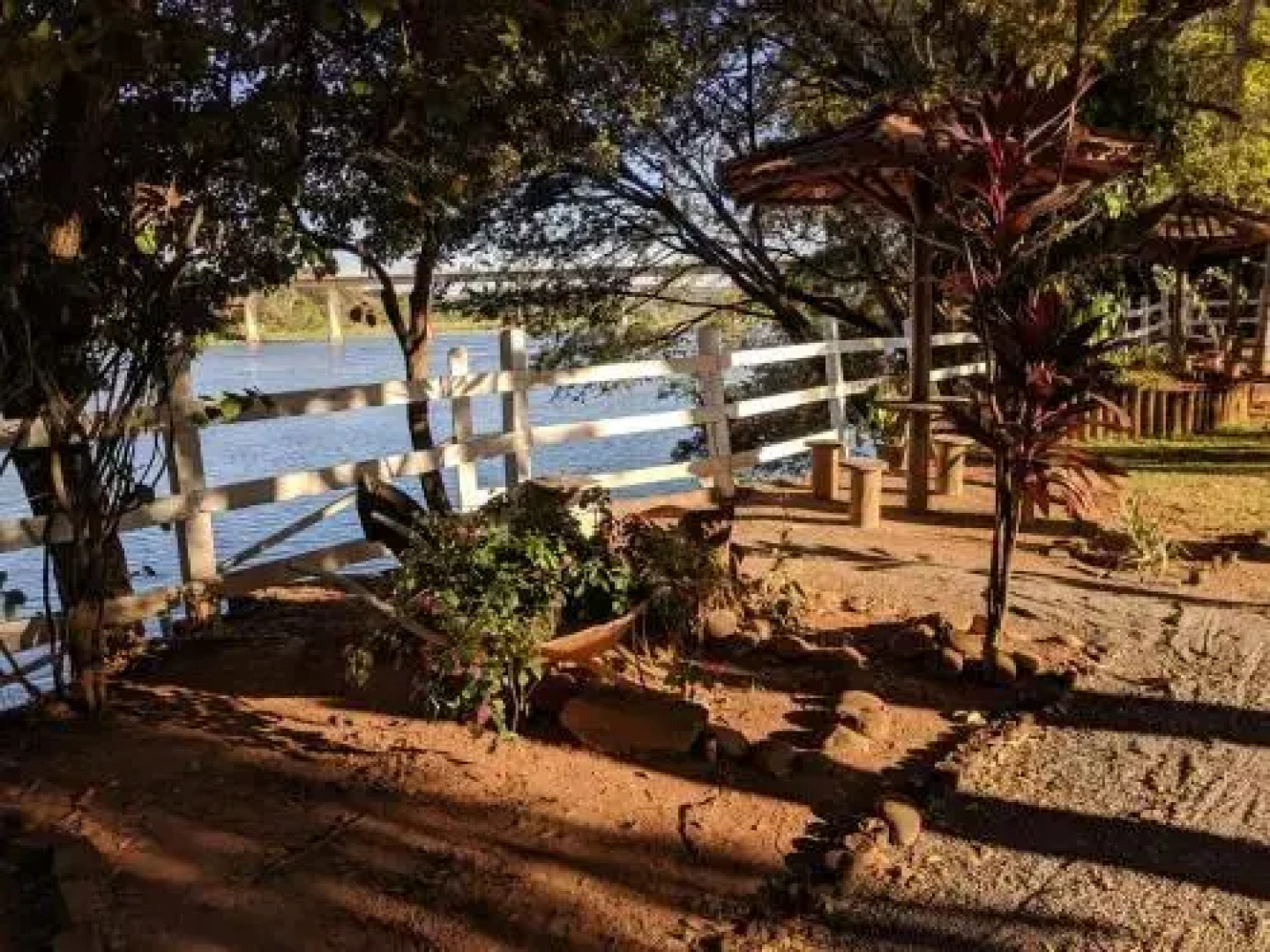 Pousada Canto do Rio