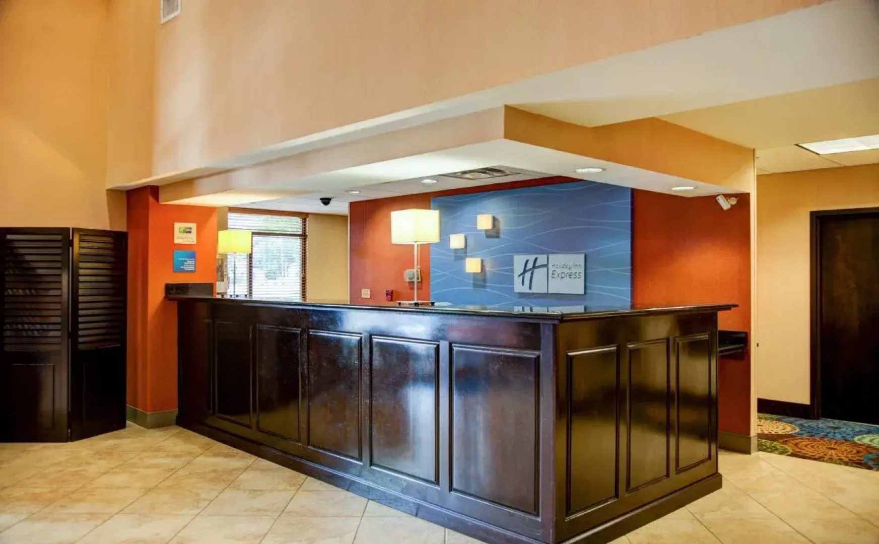 Holiday Inn Express Suites South - Tyler by IHG
