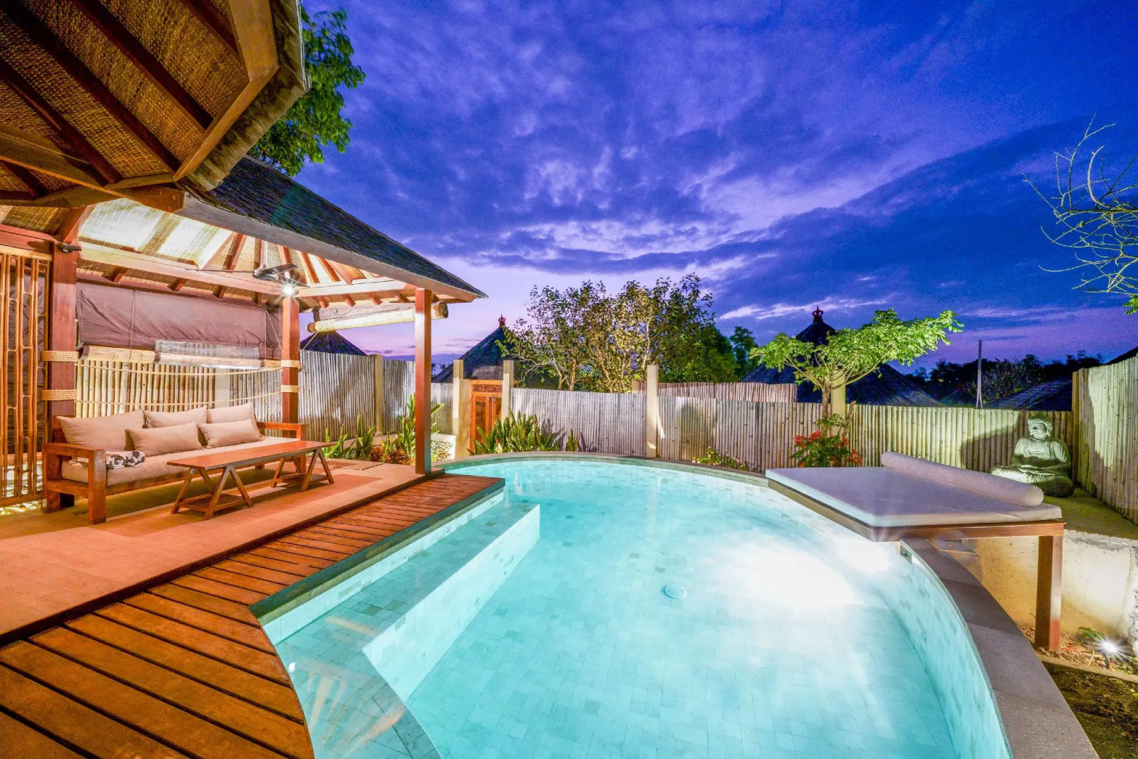 Blue Lagoon Avia Villa