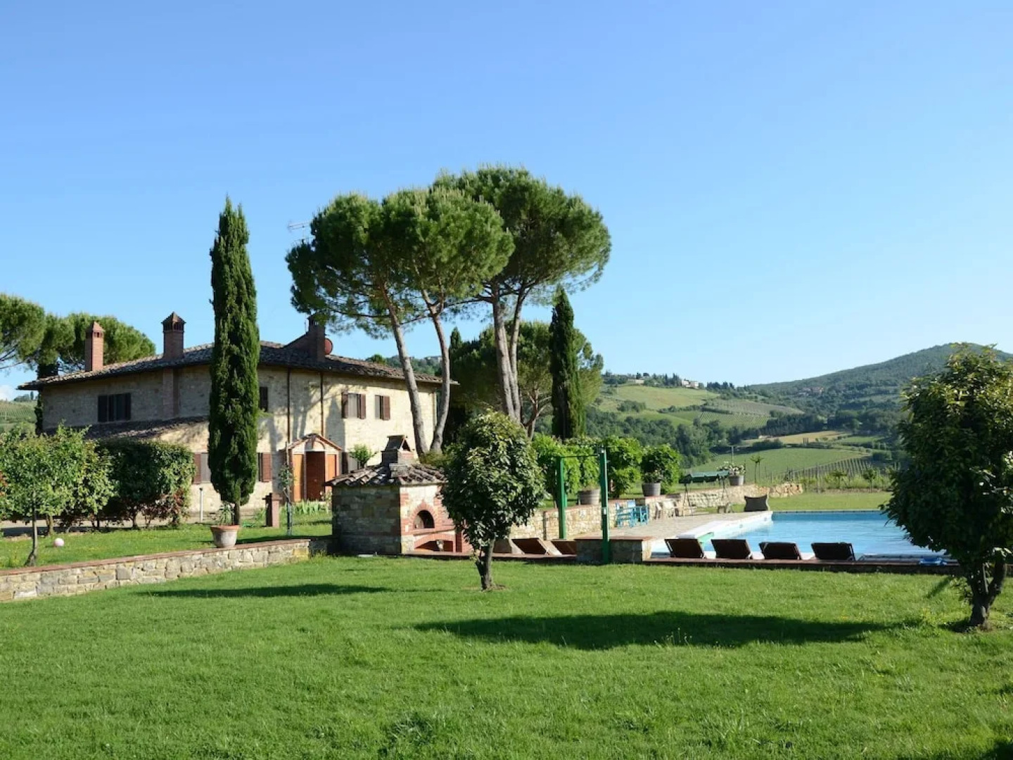 Cosy Holiday Home in Radda in Chianti With Swimming Pool