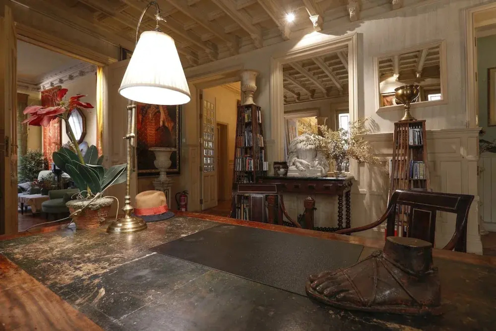 Escala Ópera - Adults Only