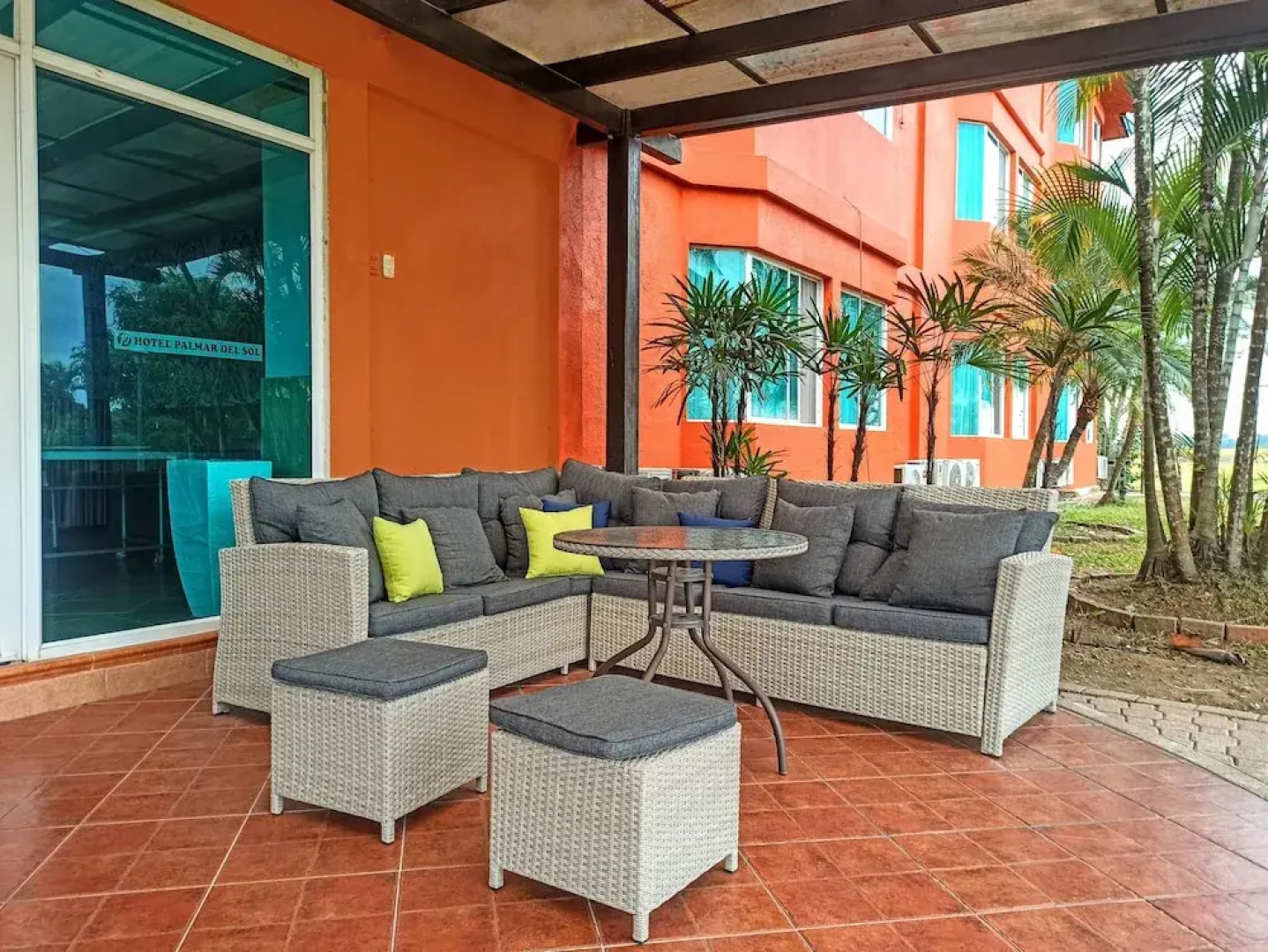 Hotel Palmar del Sol
