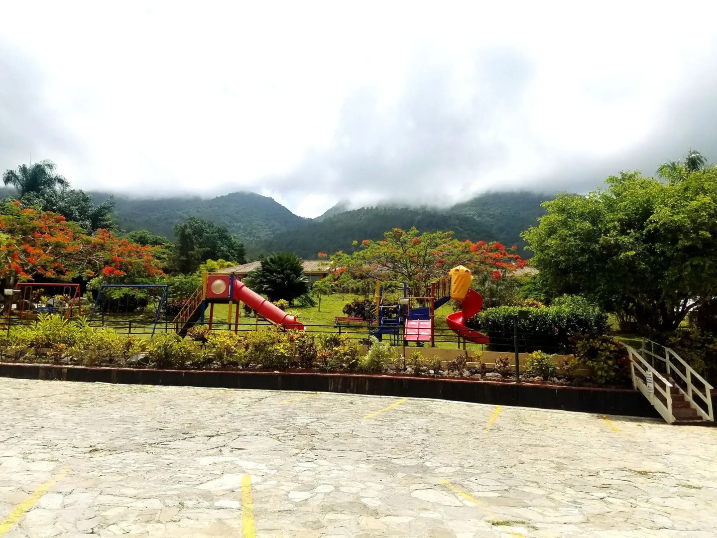 Jarabacoa River Club