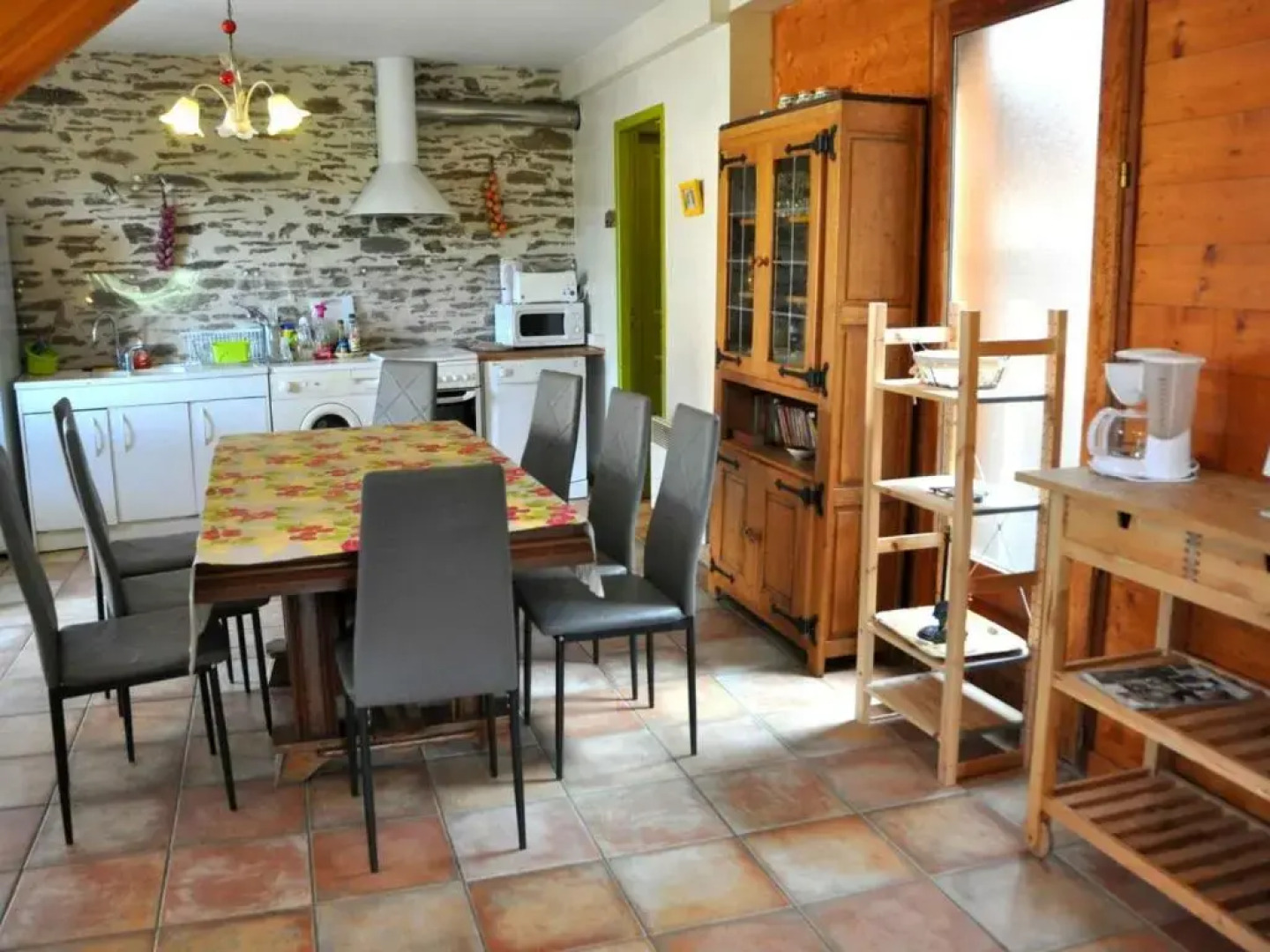 Gîte La Terrasse-sur-Dorlay, 6 pièces, 13 personnes - FR-1-496-72