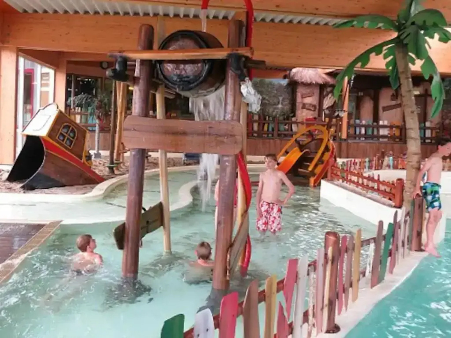 ZEN-bungalow NO 1 met sauna en hottub