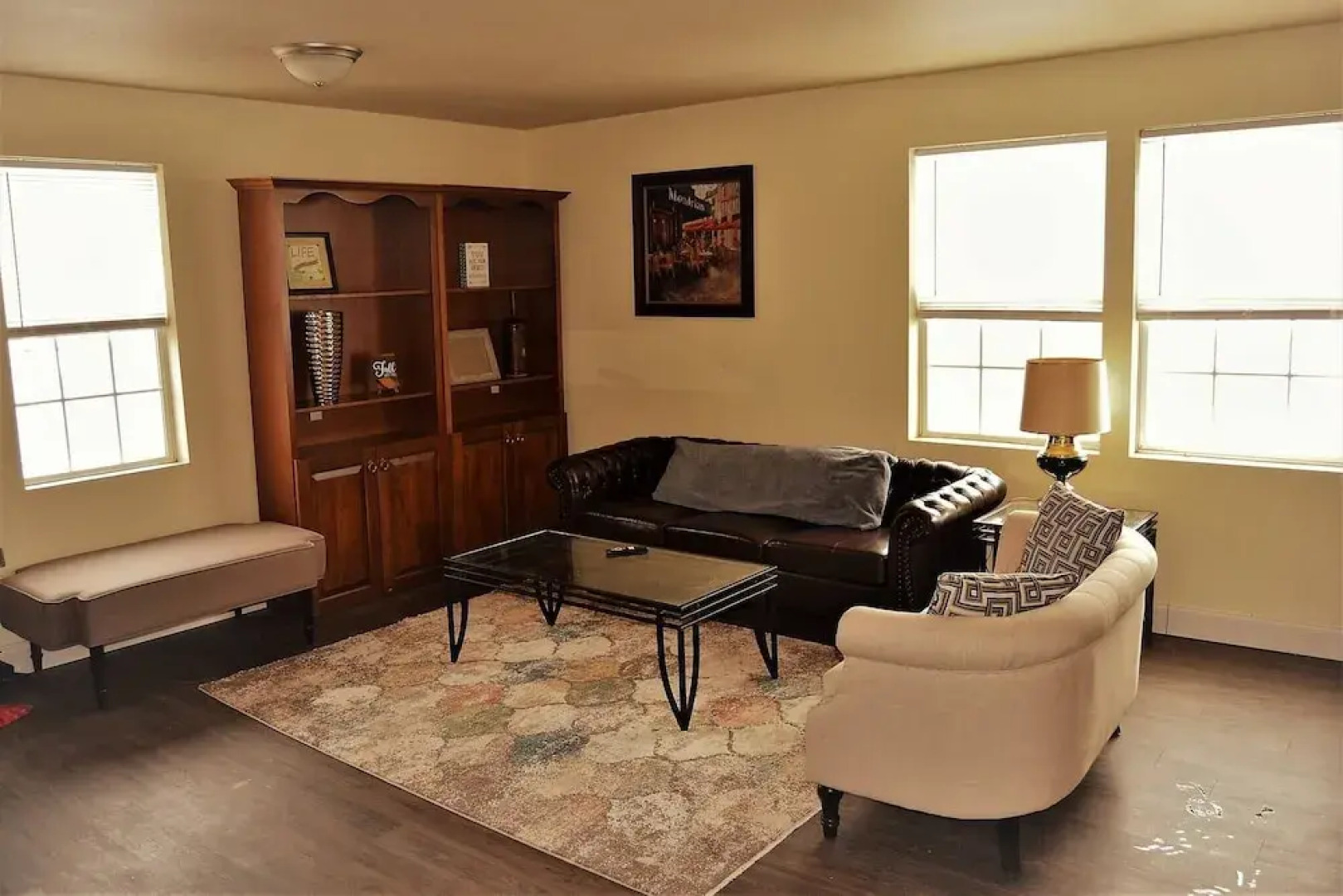 The Gateway - a Beautiful Relaxing Three Bedrooms Apartment