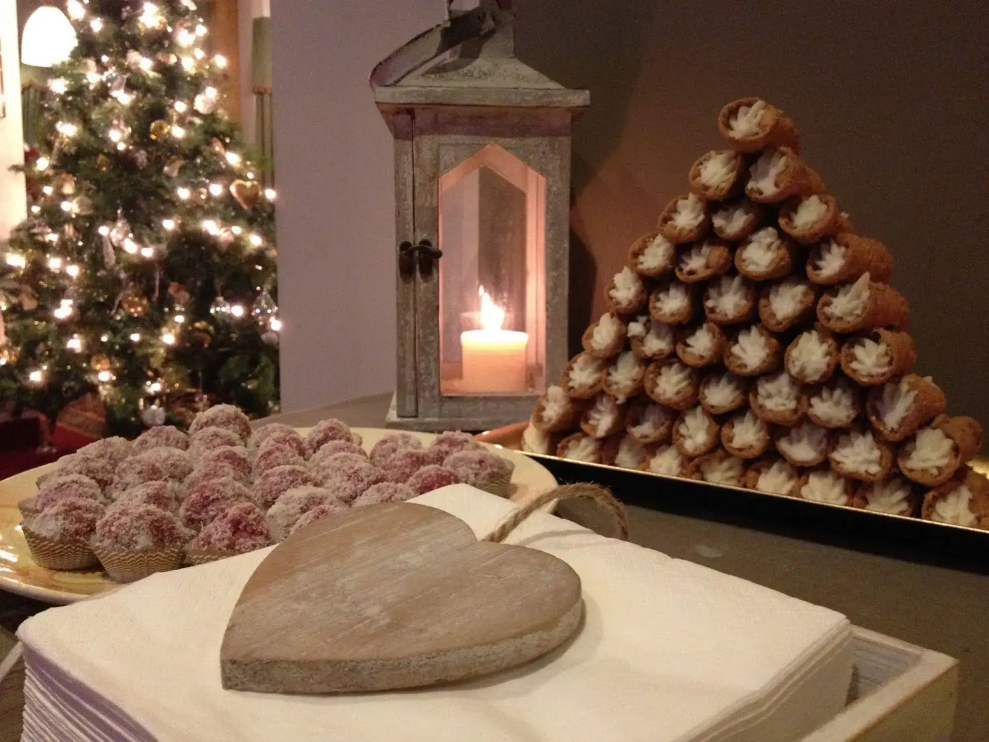 Comano Cattoni Holiday