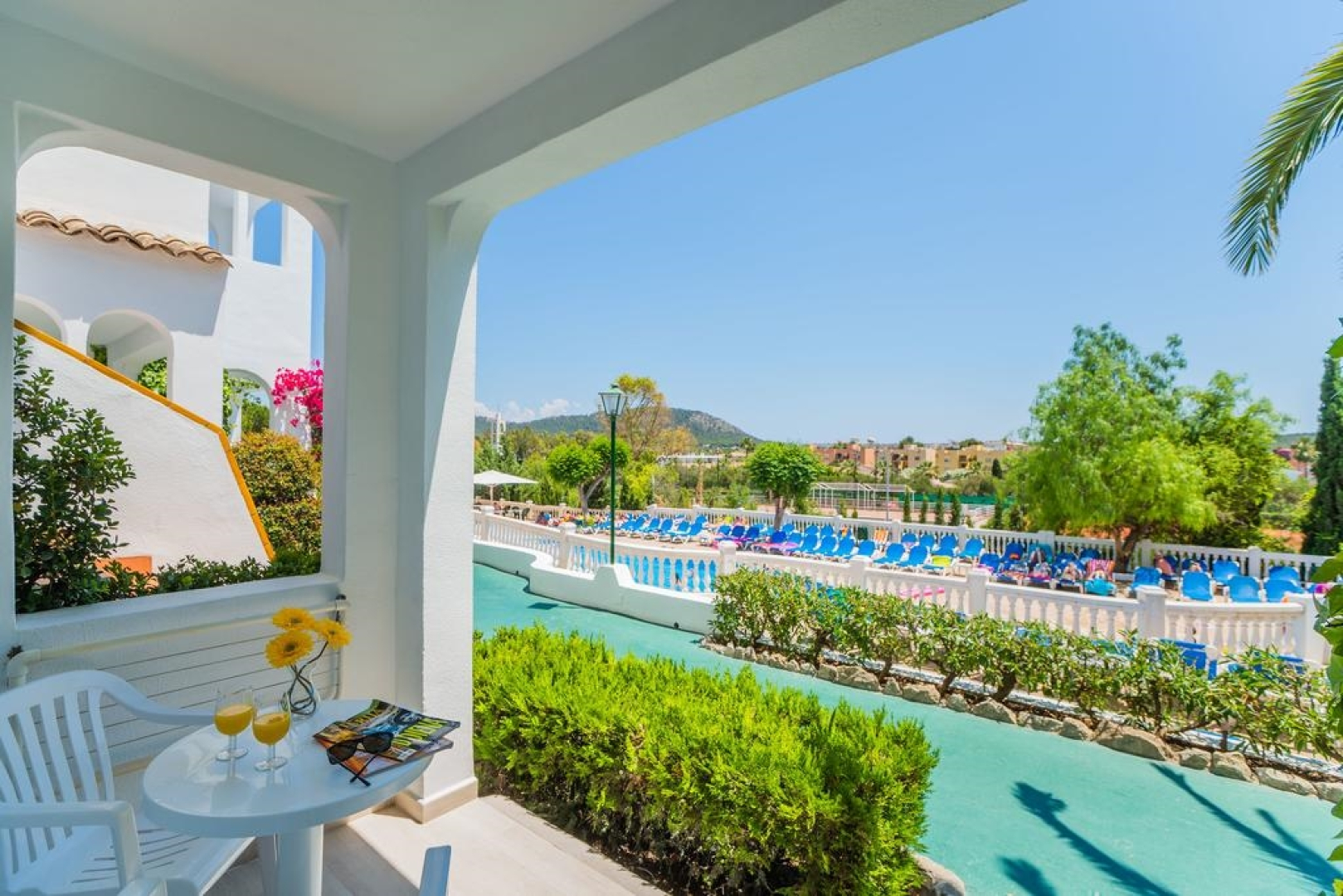 Апарт-отель Holiday Center Santa Ponsa