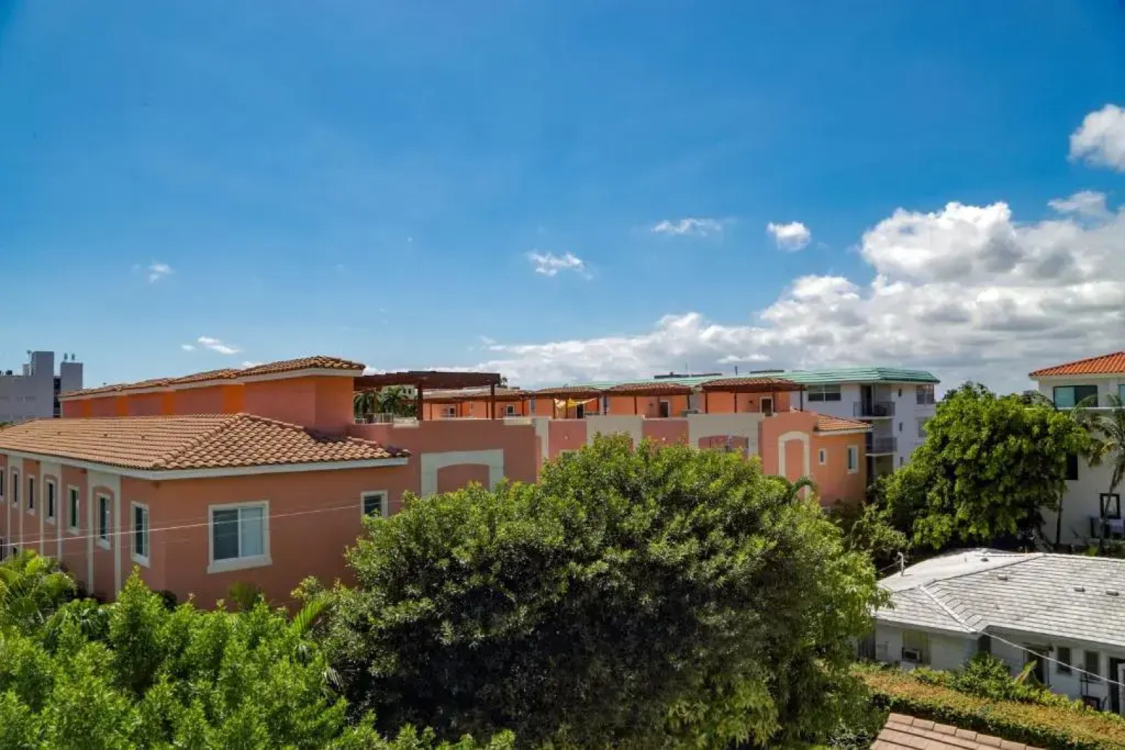 Bay Breeze Premium Apartments By Eskape Collection