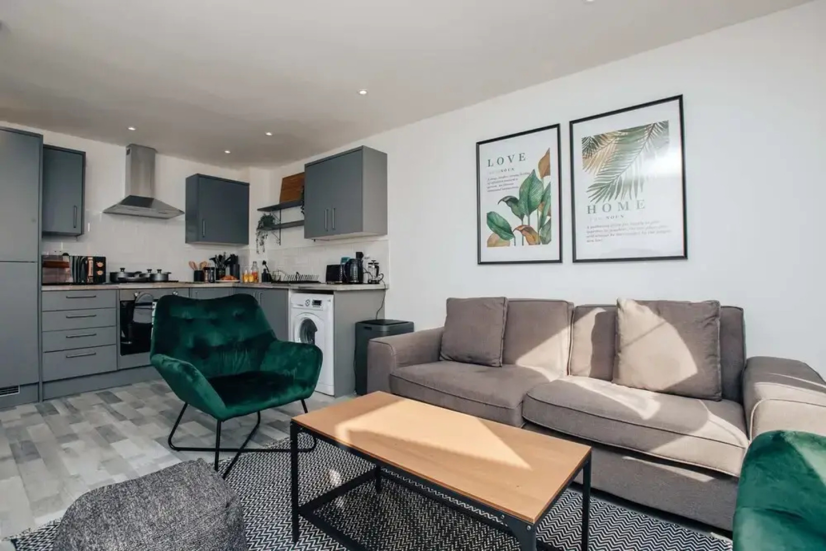 Stunning 3 BD Townhouse IN Tipton-15 Mins TO Bham