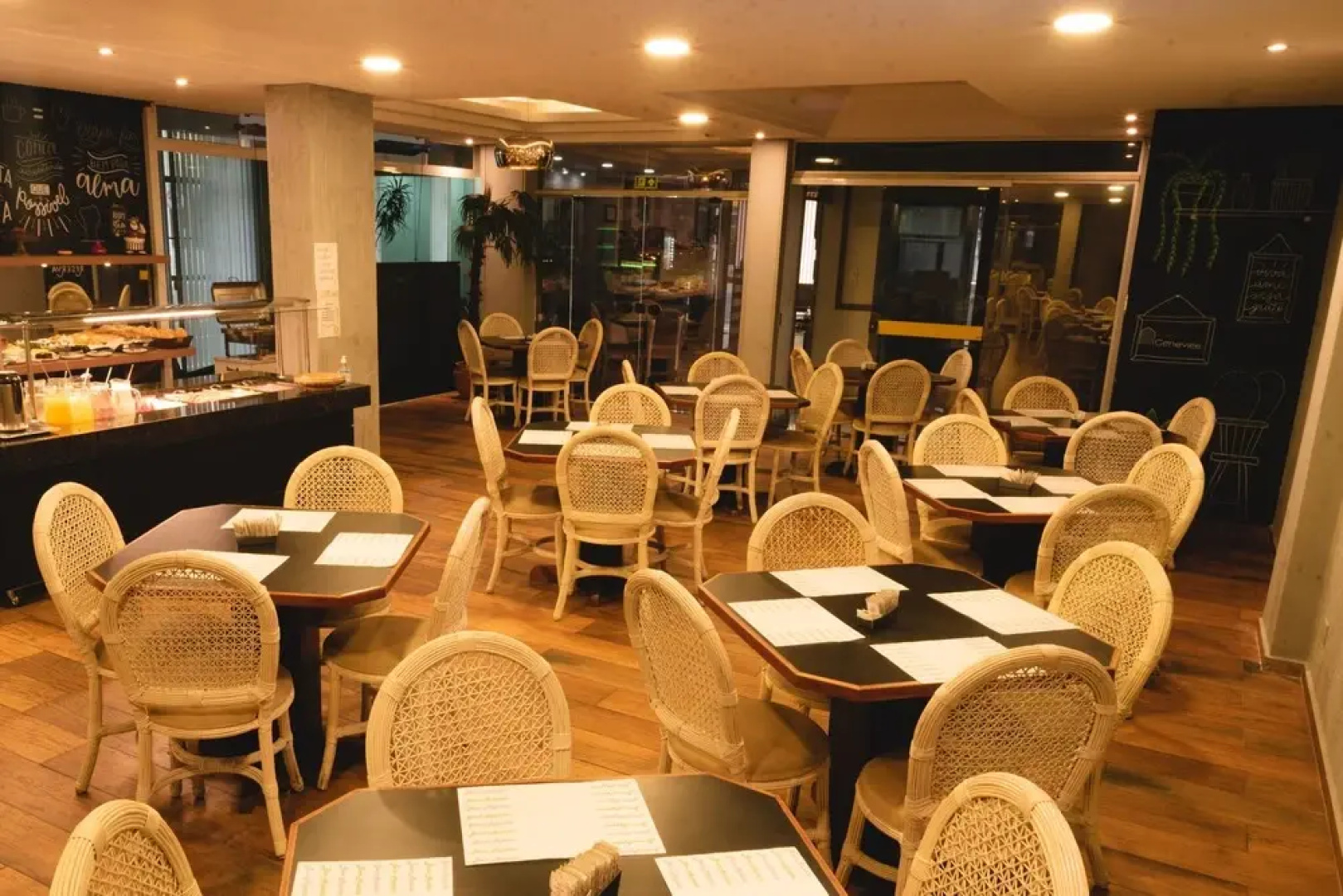 Geneviee Palace Hotel