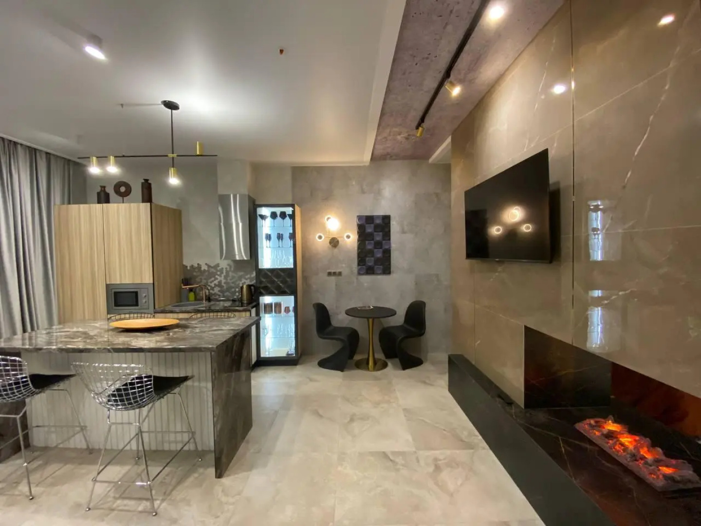 Art Voyage hotel (Арт Вояж)