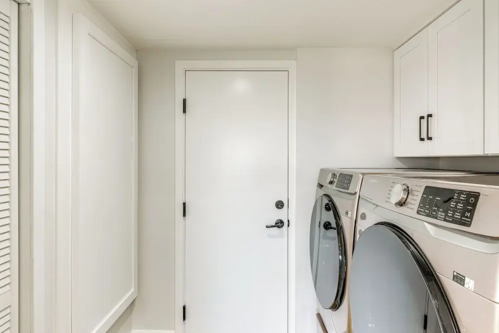 Balconies & Views: Modern Abode in Poway!