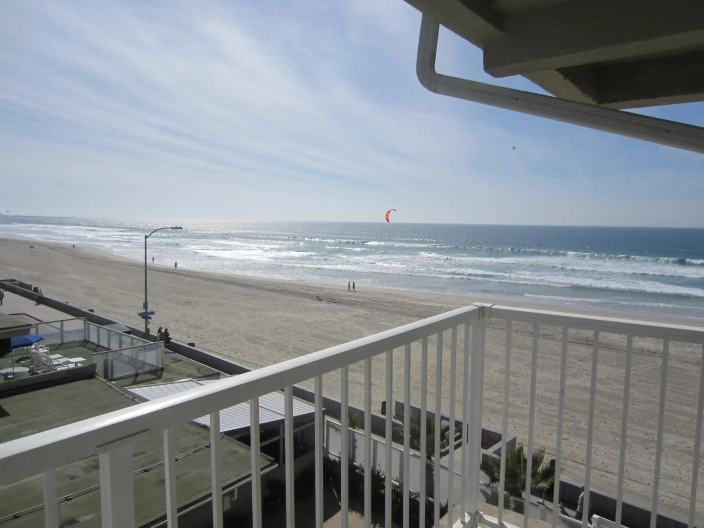 Surfer Beach Hotel