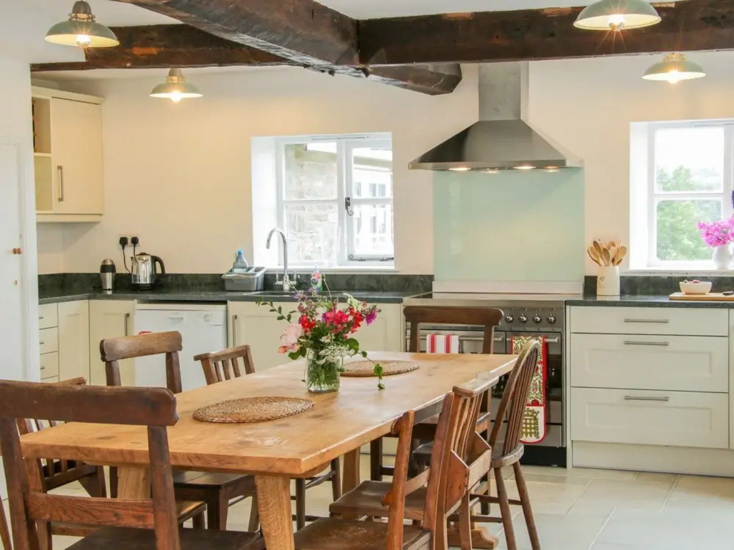 The Old Farmhouse, Upper Pitts