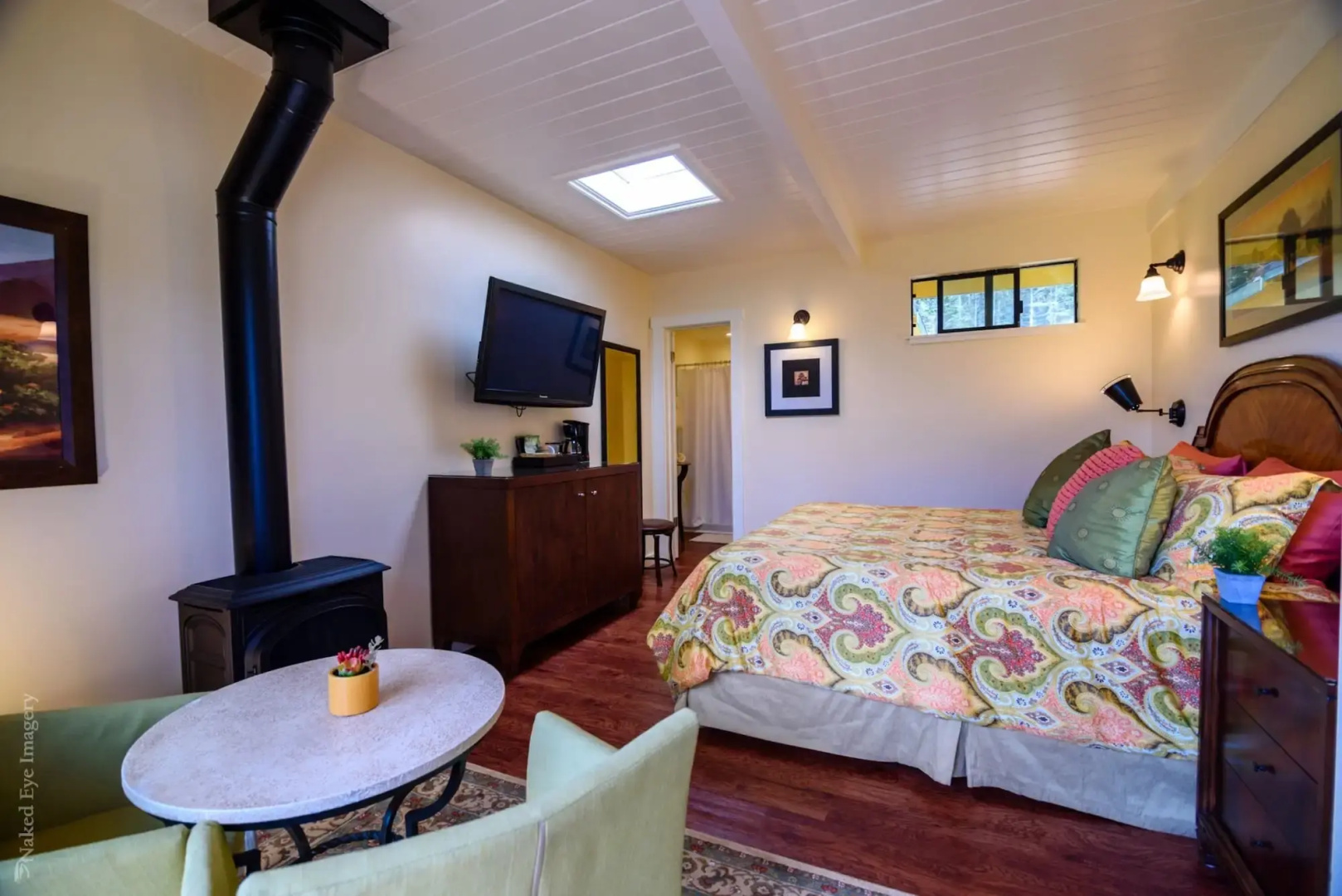 Inn at Buckhorn Cove
