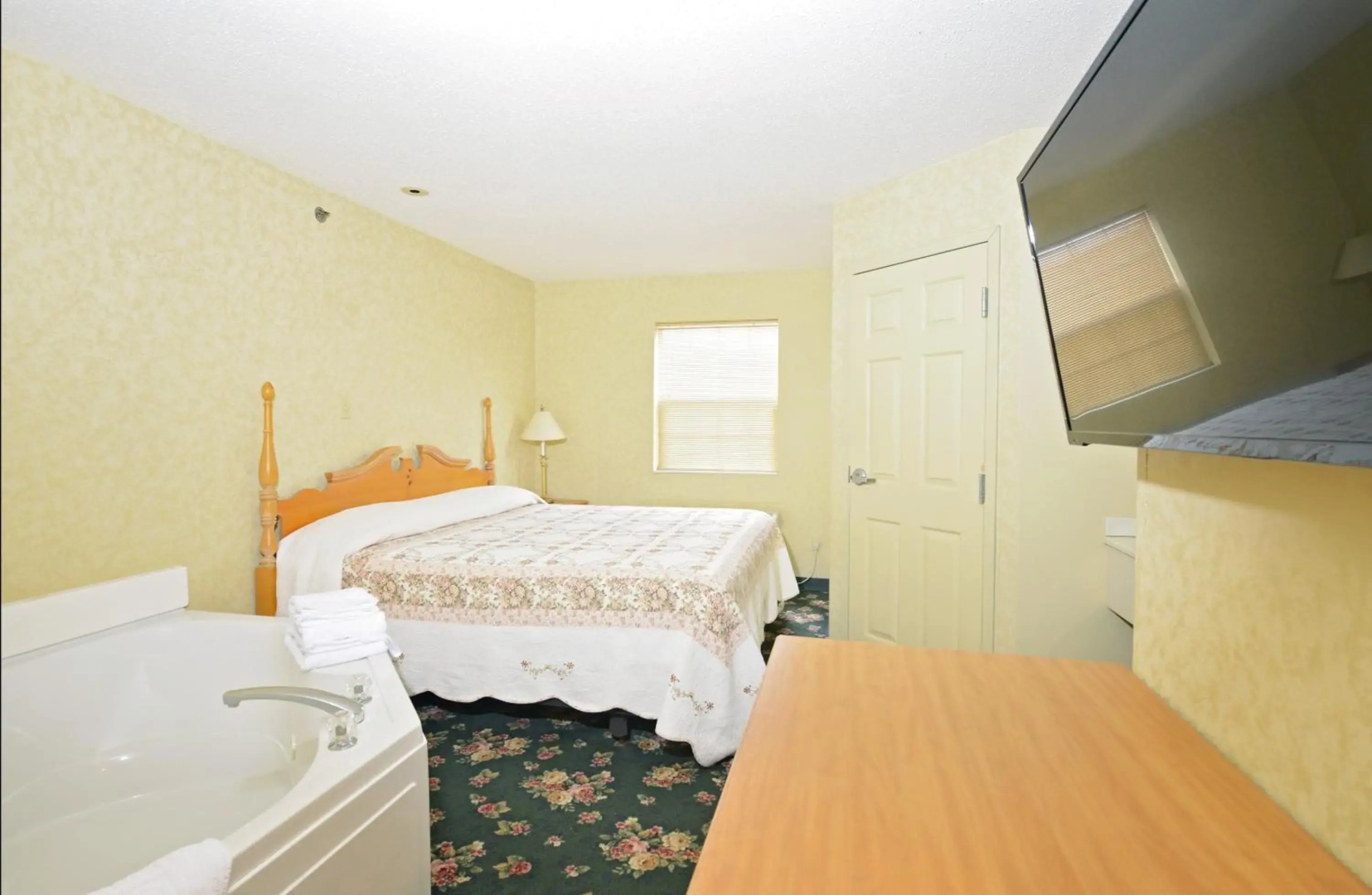 Our Guest Inn and Suites - Downtown