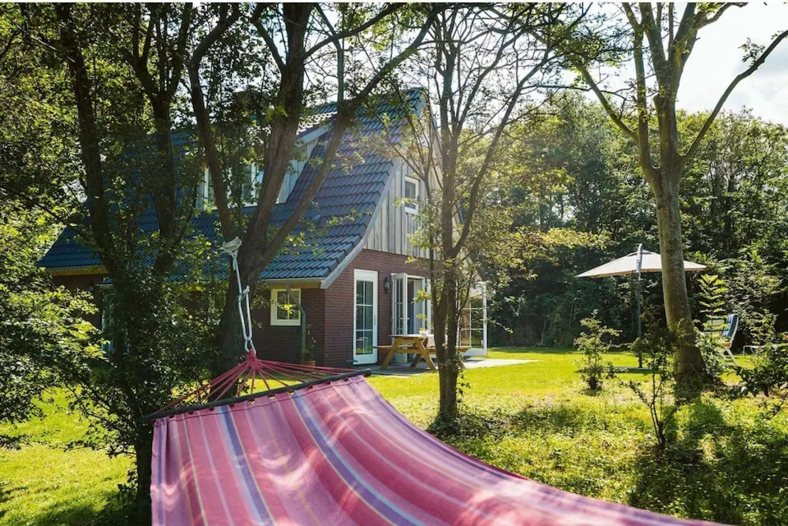 Luxurious 6-person Holiday Villa With a Forest Garden of 4000 m2