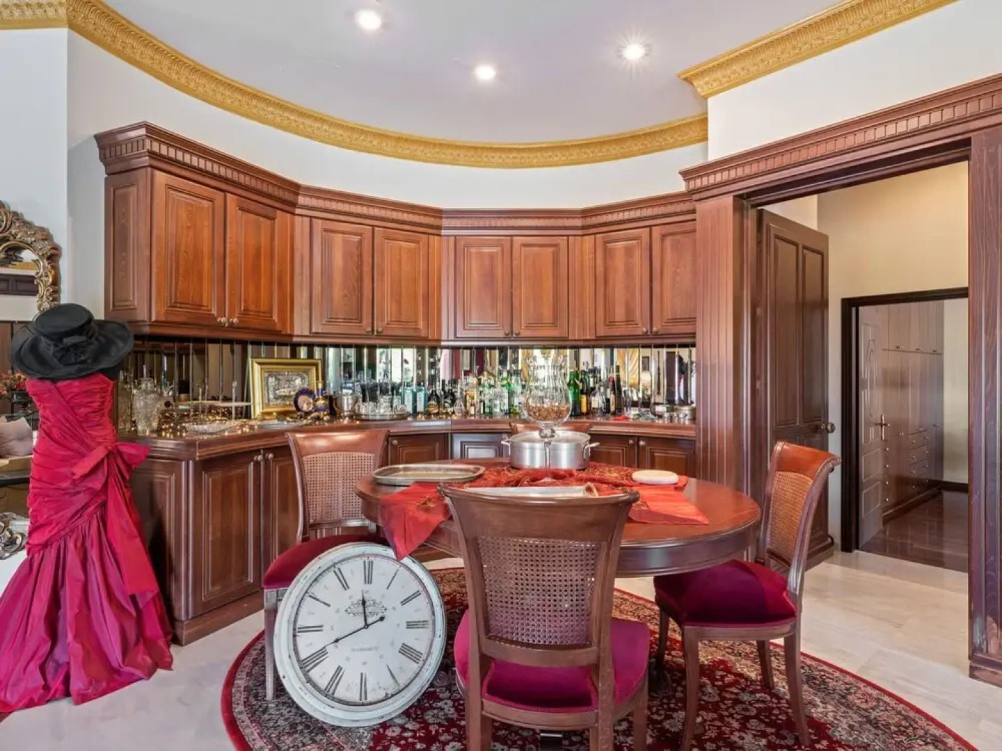 Lavish Villa in Archaia Korinthos With Swimming Pool