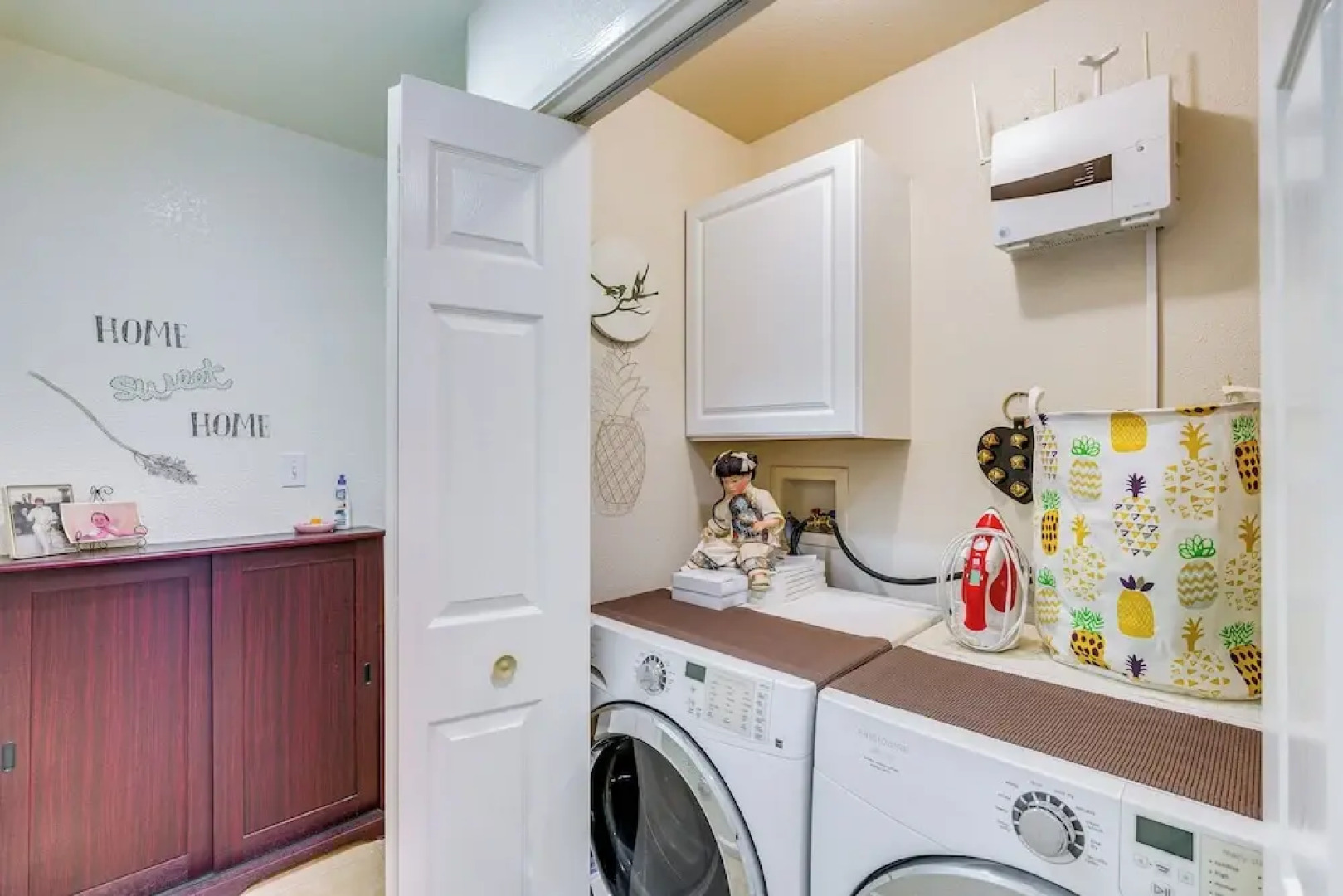 Sunny Lodi Getaway - Walk to Downtown & Wineries