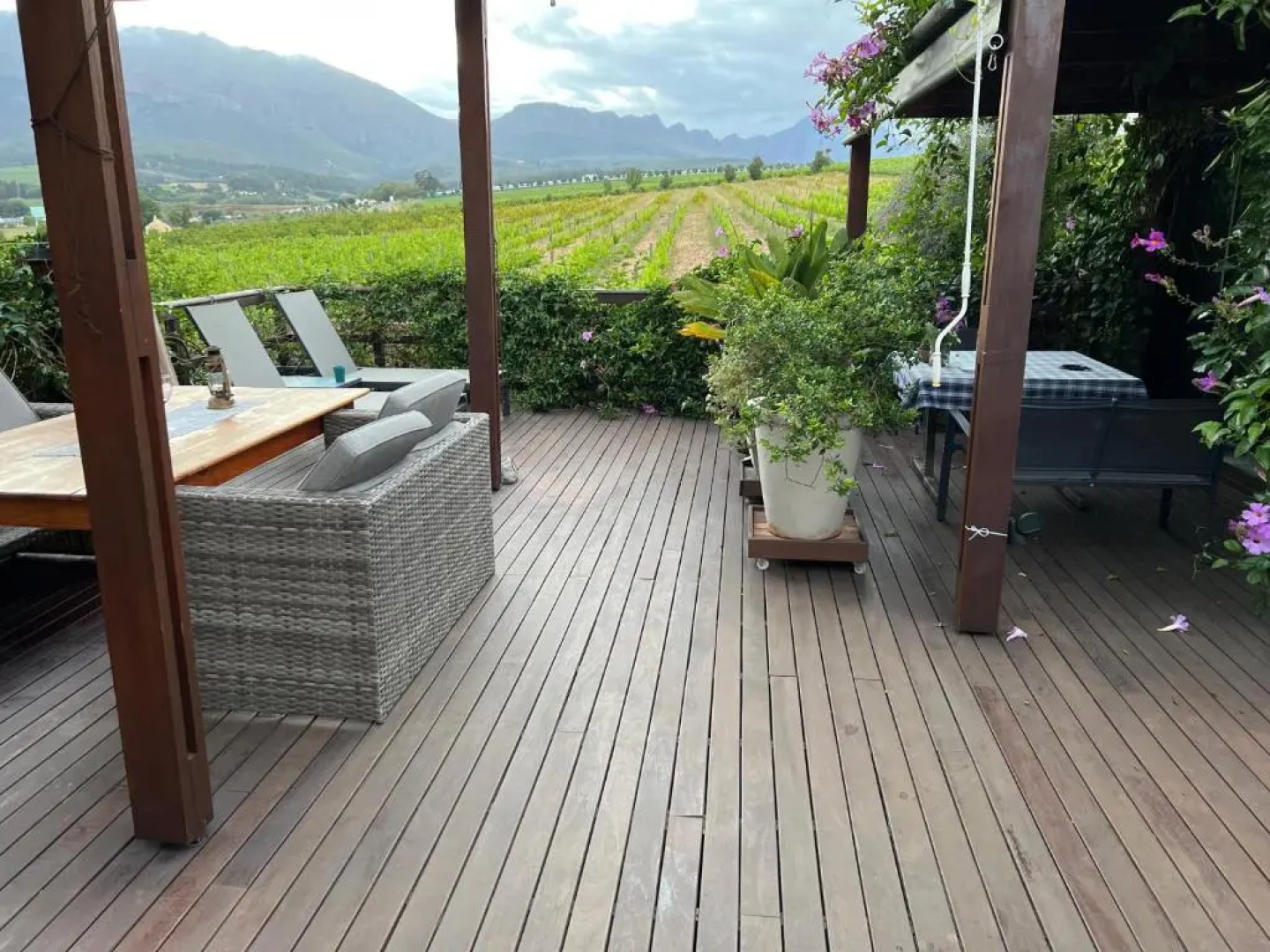 Wellington Country House