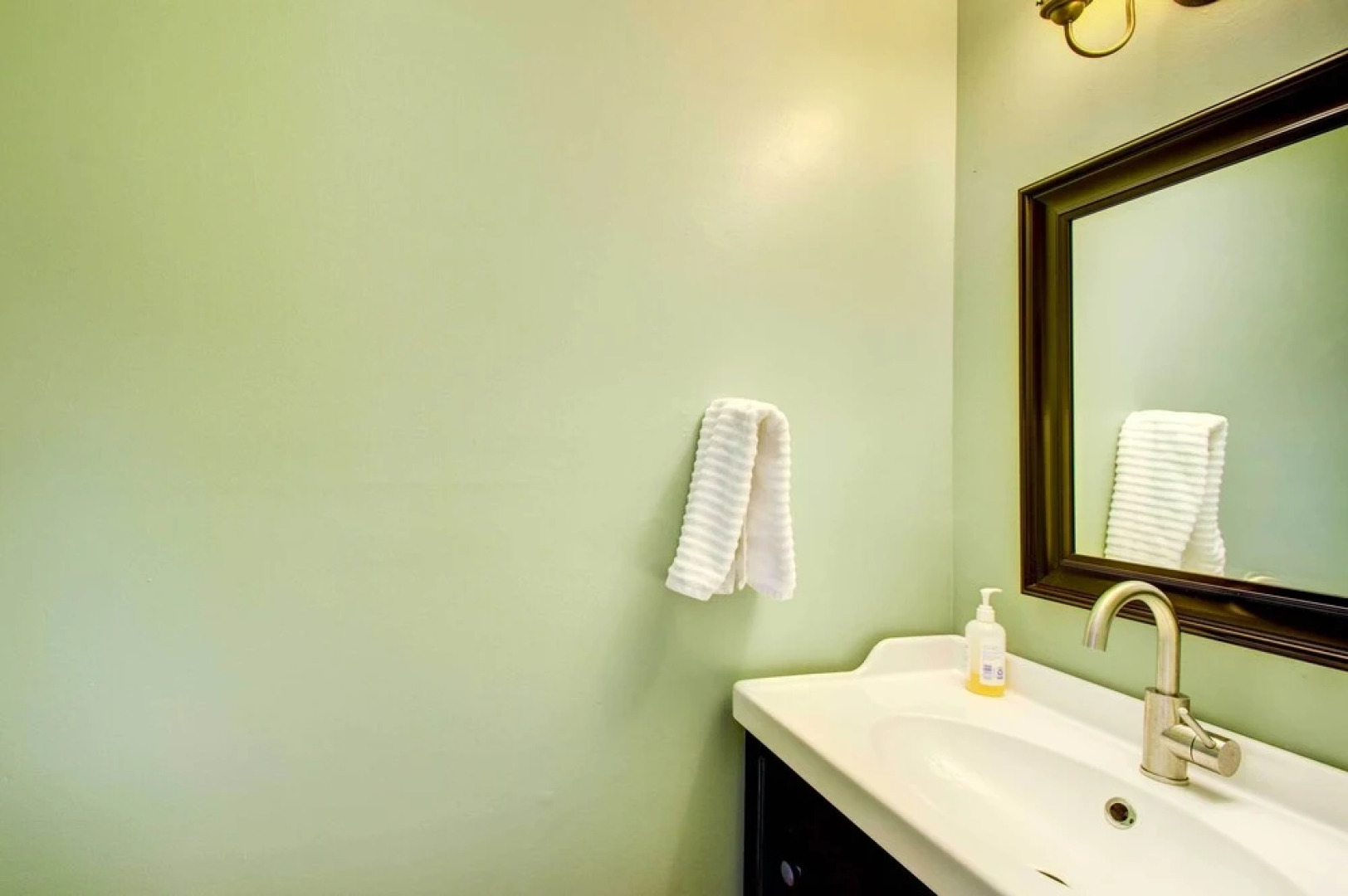 Wintergreen Resort Retreat - Walk to Slopes!