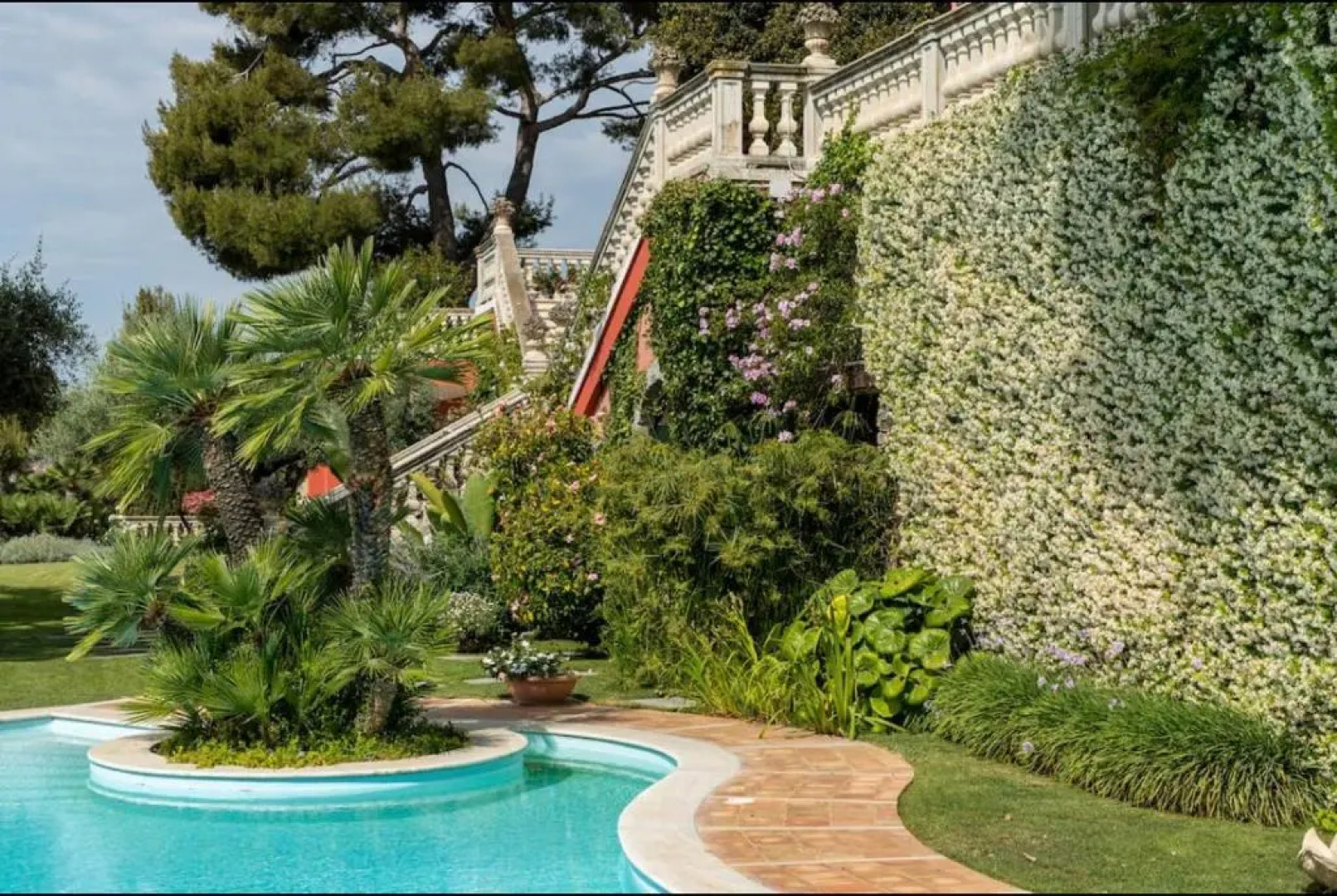 Sea View Suite Apartment In Historic Villa, Exclusive Experience