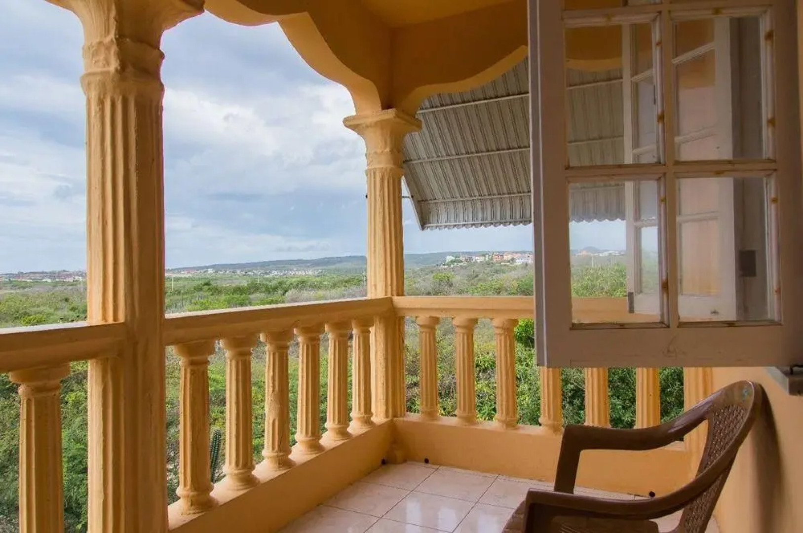 The Hellshire Beach House Ii