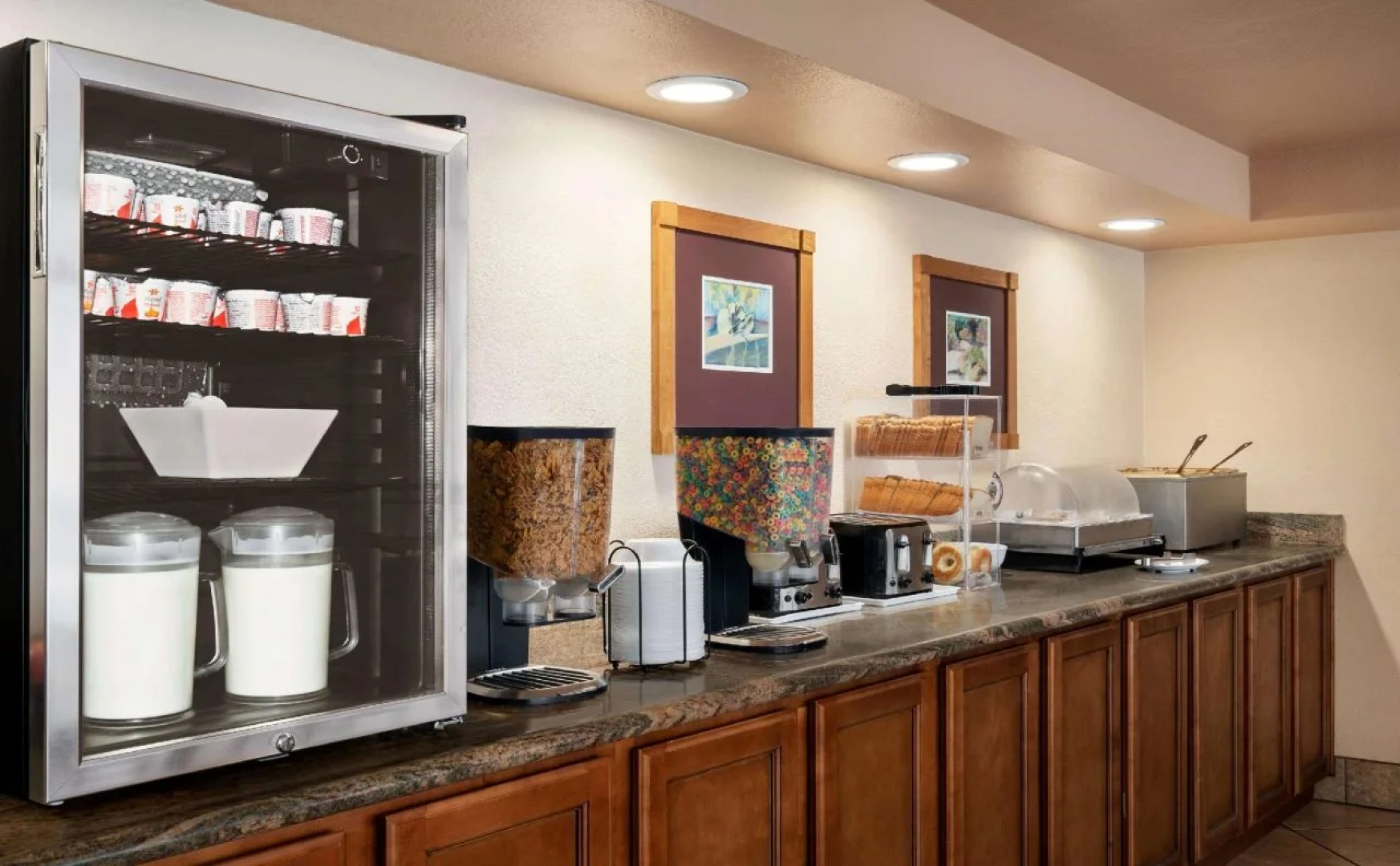 Ramada by Wyndham Mesa Downtown