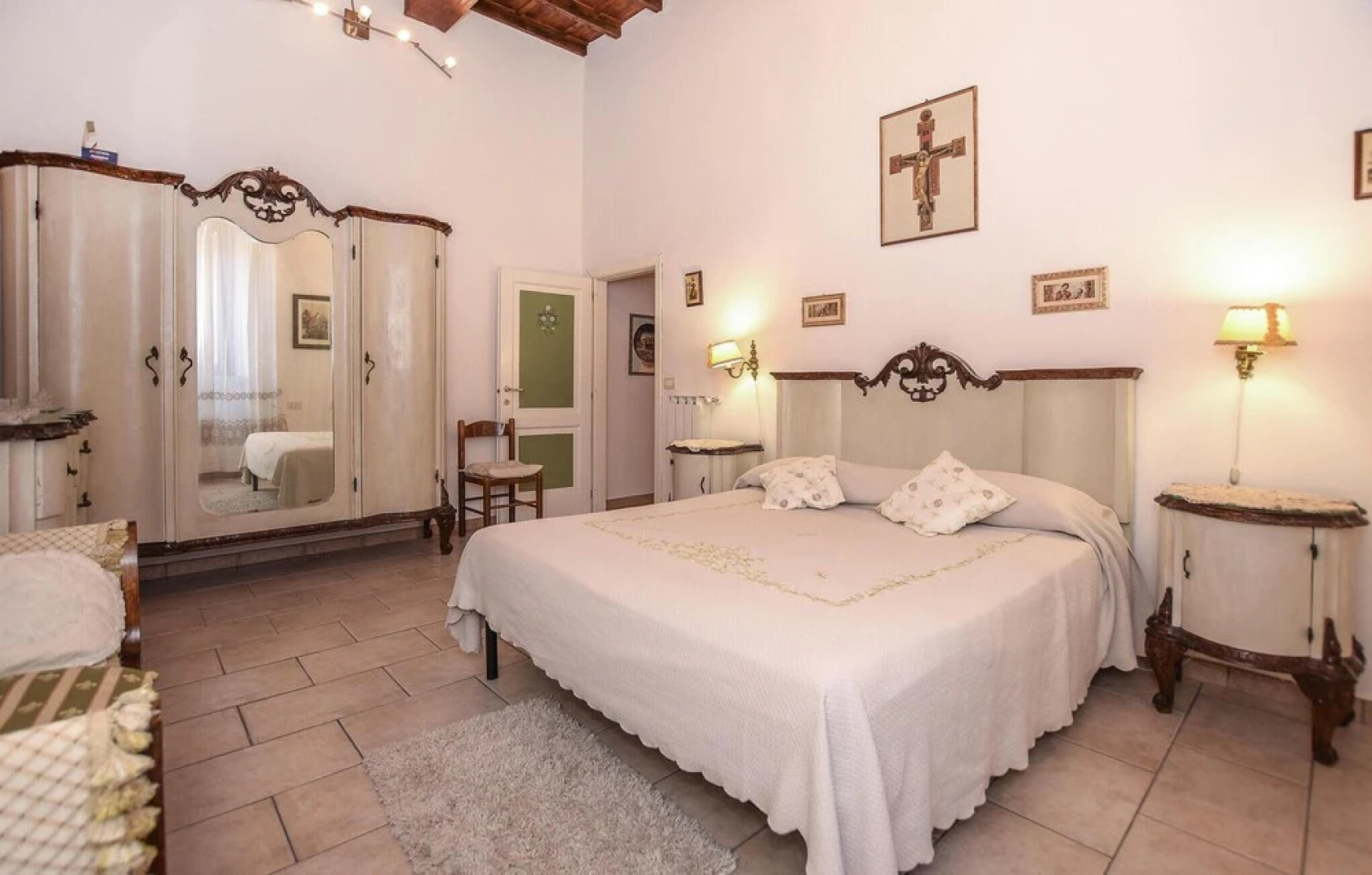 Beautiful Apartment in Canino With 3 Bedrooms